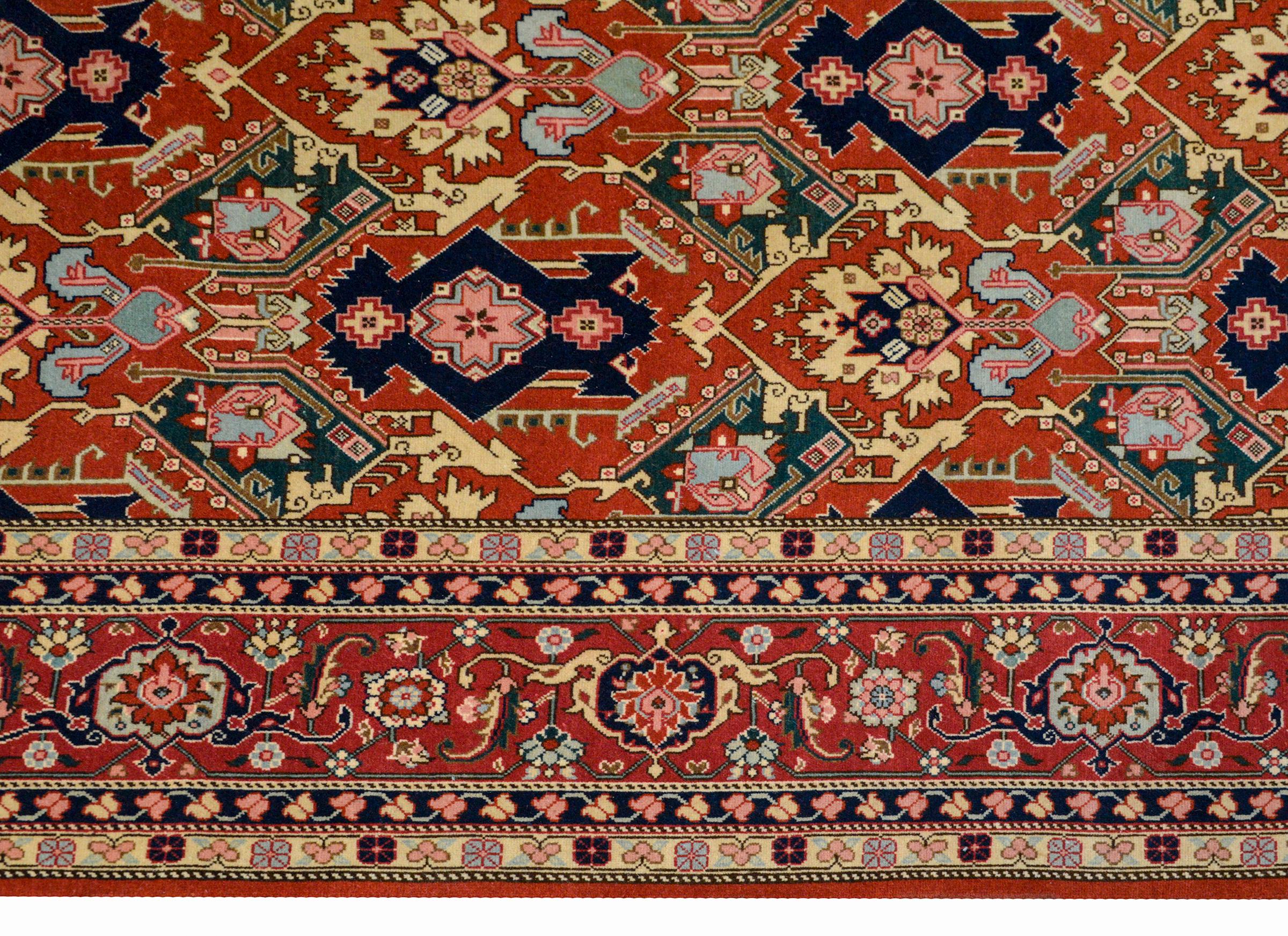 Wool Outstanding Vintage Serapi-Style Rug For Sale