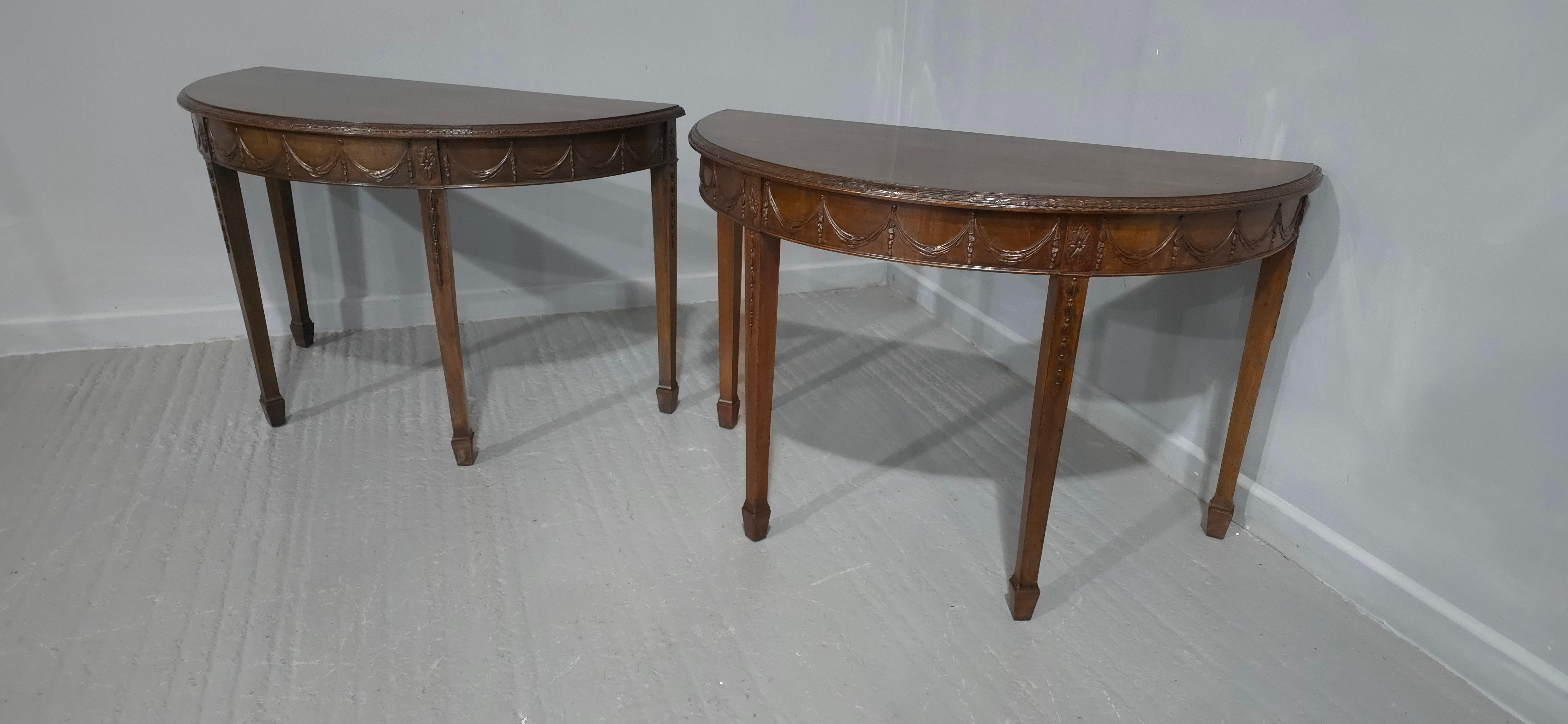Outstaning Pair Mahogany Console Tables by James Shoolbred For Sale 4