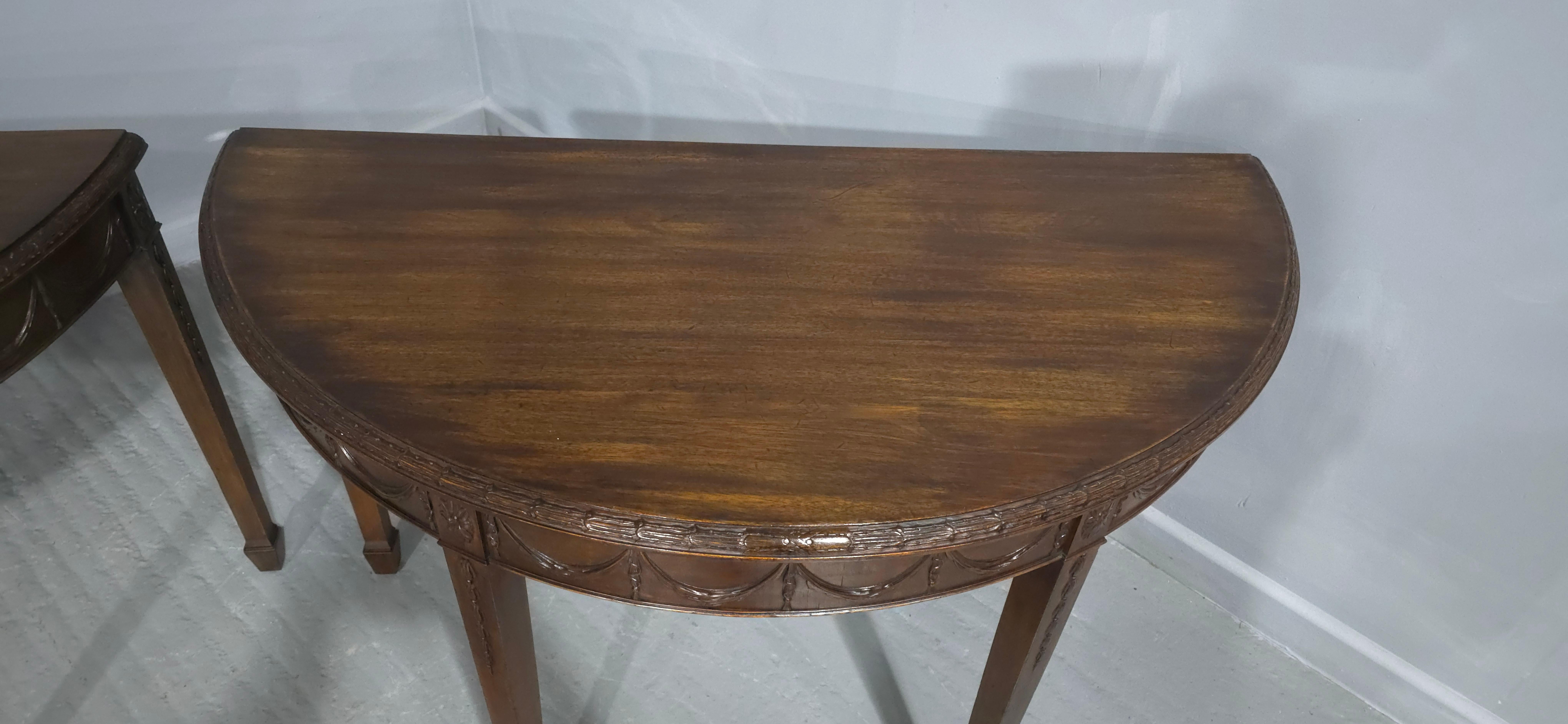 19th Century Outstaning Pair Mahogany Console Tables by James Shoolbred For Sale
