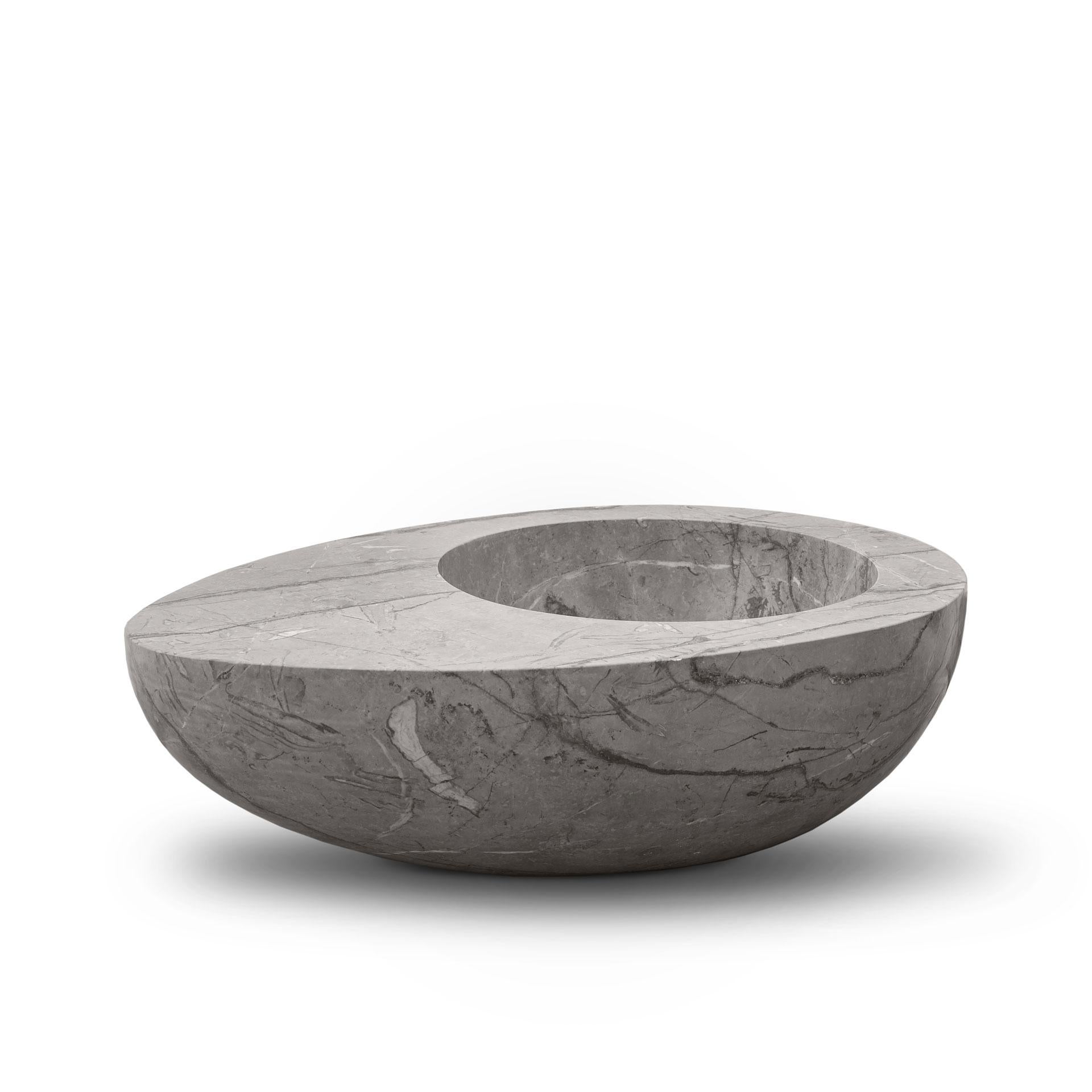 Ova Marble Coffee Table by ​STUDIO IB MILANO
Signed
Dimensions: D 80 x W 50 x H 25 cm.
Materials: Argento marble.

Also available in other stones.

Elevate your space with the OVA coffee table. Crafted from a single piece of marble, this
