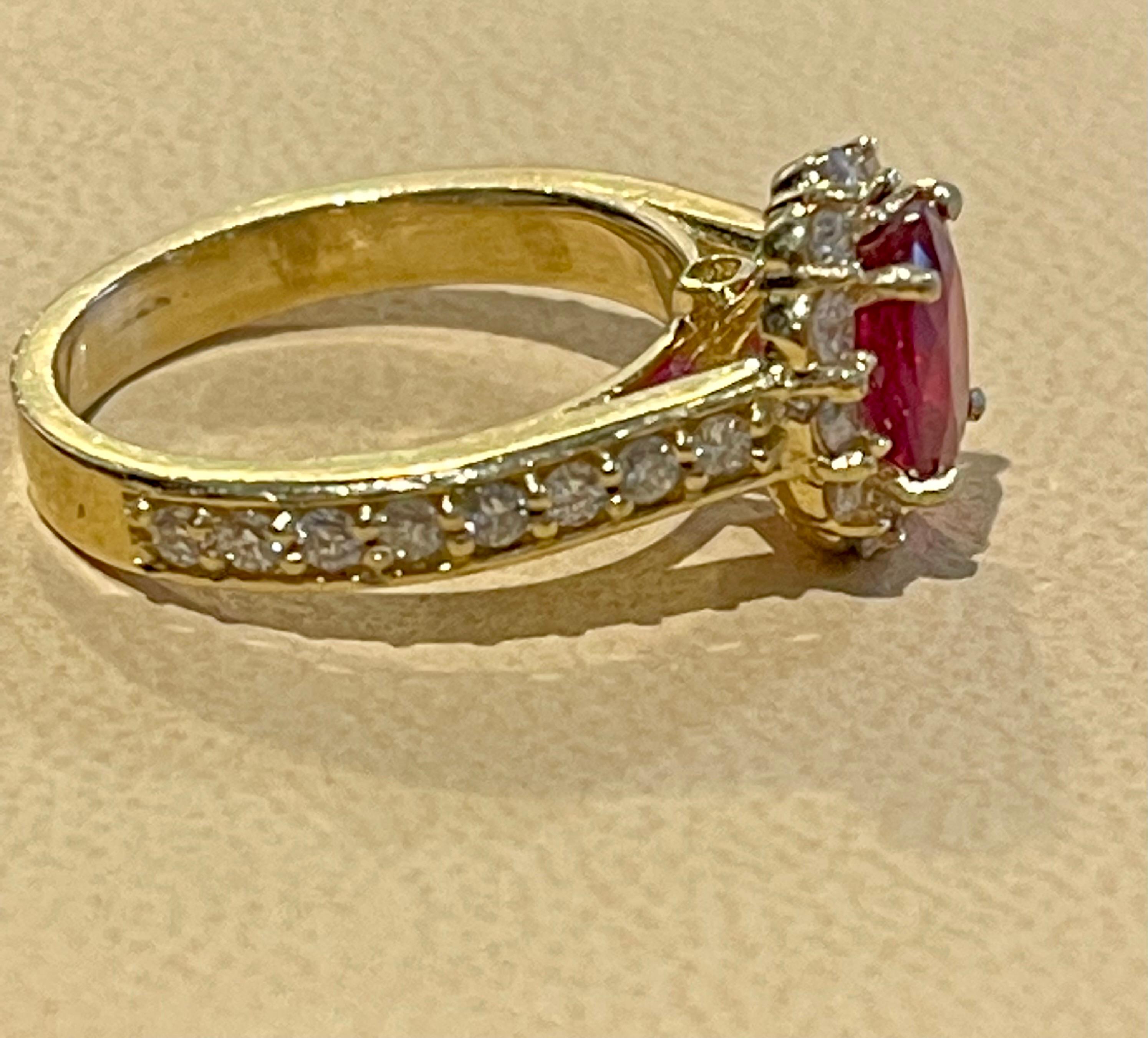 Oval 1.5 Carat Treated Ruby and 1.20 Carat Diamond 14 Karat Yellow Gold Ring For Sale 11