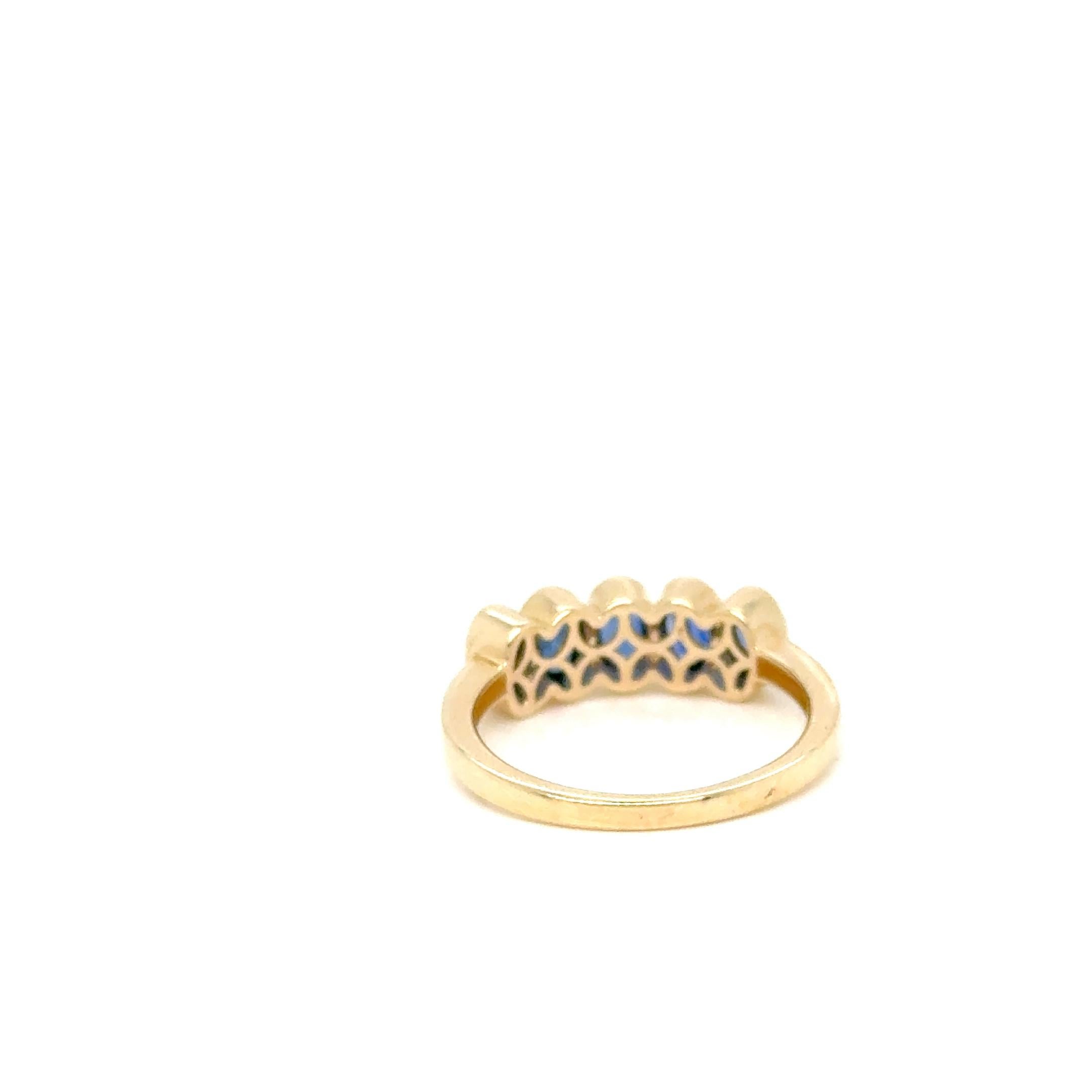 Women's OVAL 1.50CT SAPP BEZEL Ring 14K For Sale