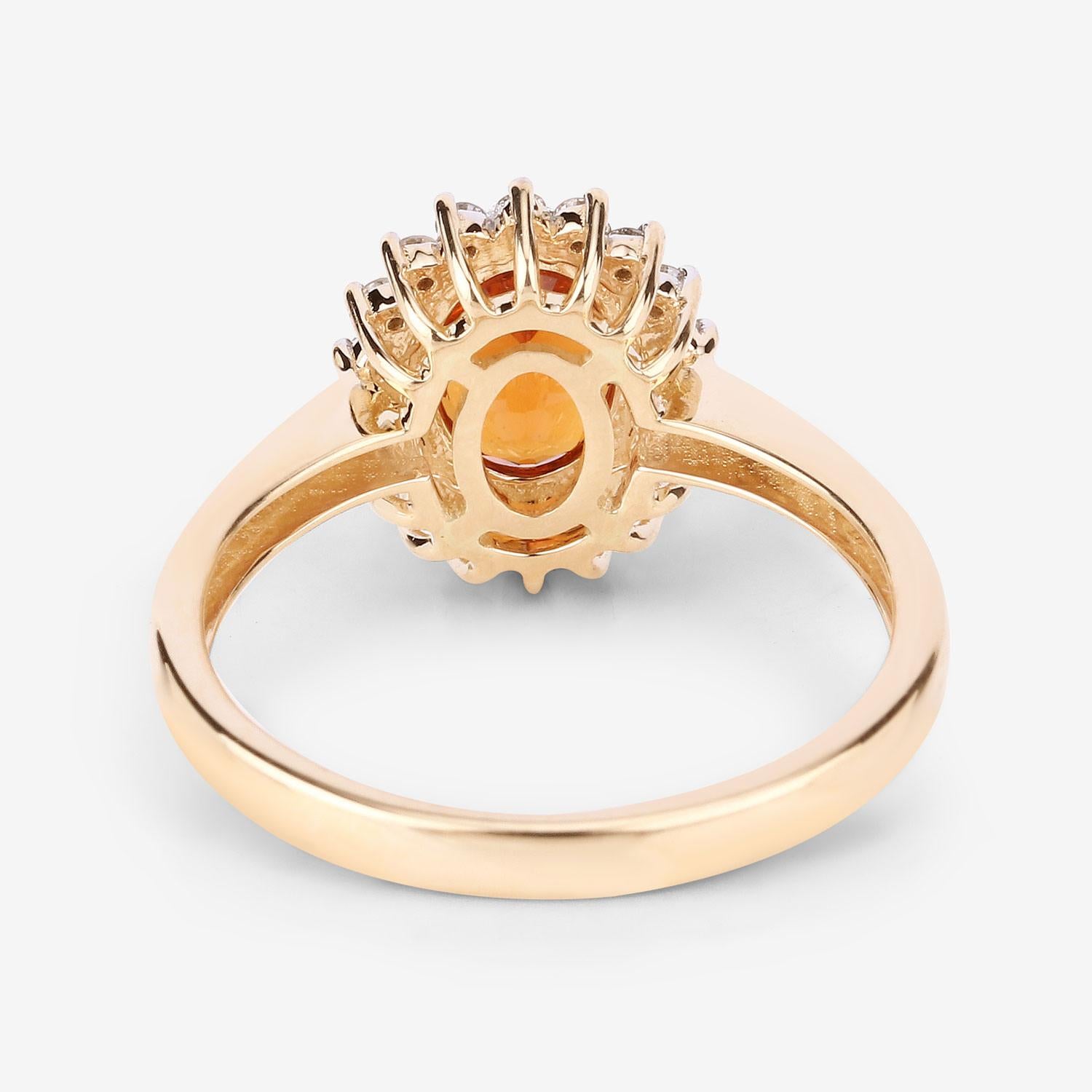 Donna Oval 1.70 Carat Natural Spessartite Garnet & Diamond Halo Ring 14k Yellow Gold in vendita