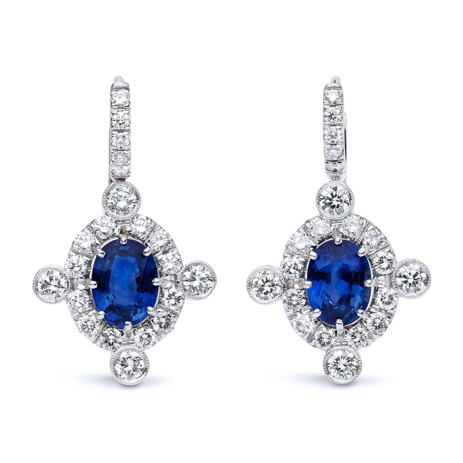 Oval Cut Oval 3.70 Carat Sapphires Diamond Gold Earrings