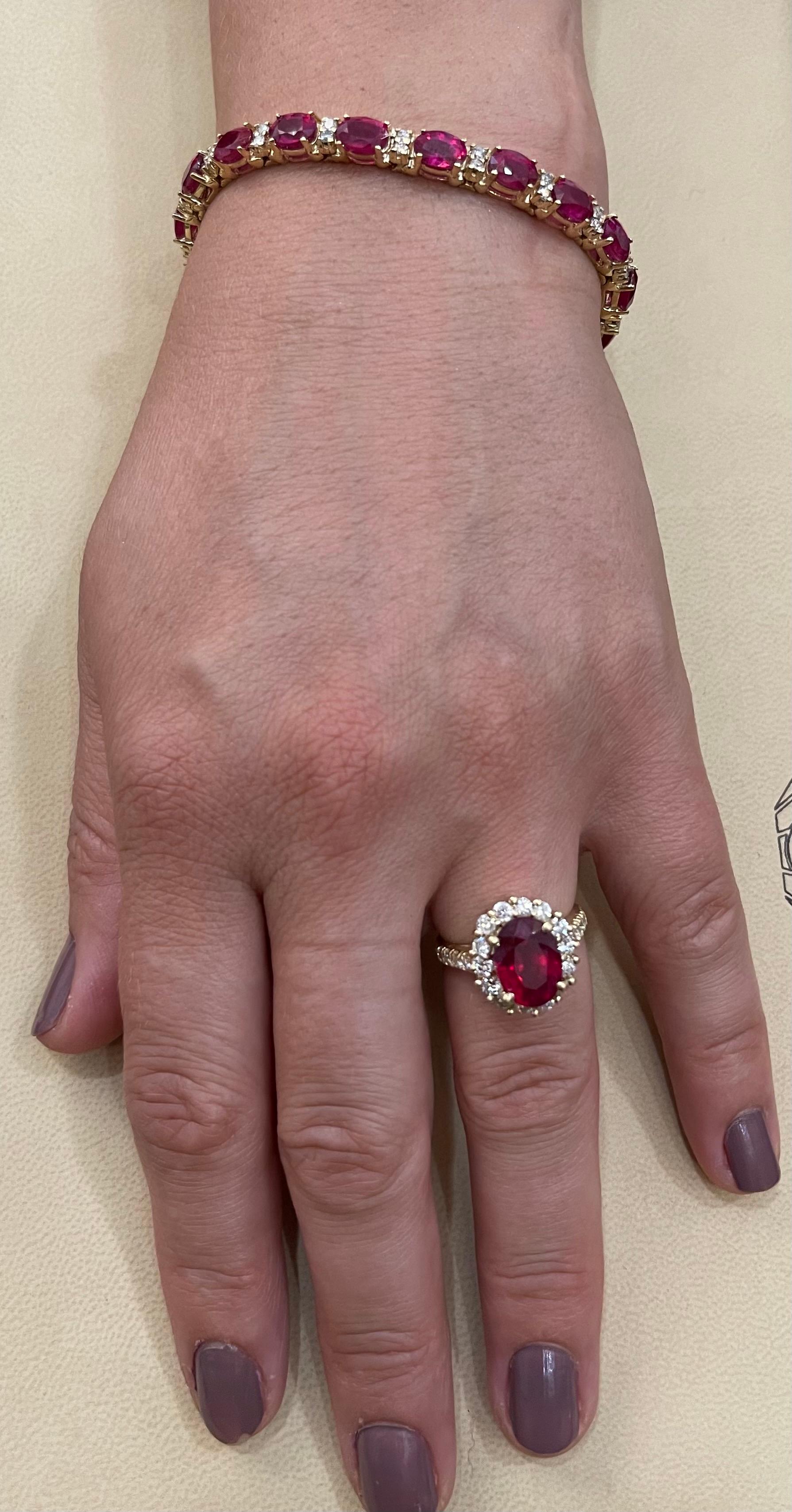 Ovaler Ring aus 14 Karat Gelbgold mit 5 Karat behandeltem Rubin und 1,25 Karat Diamant Damen