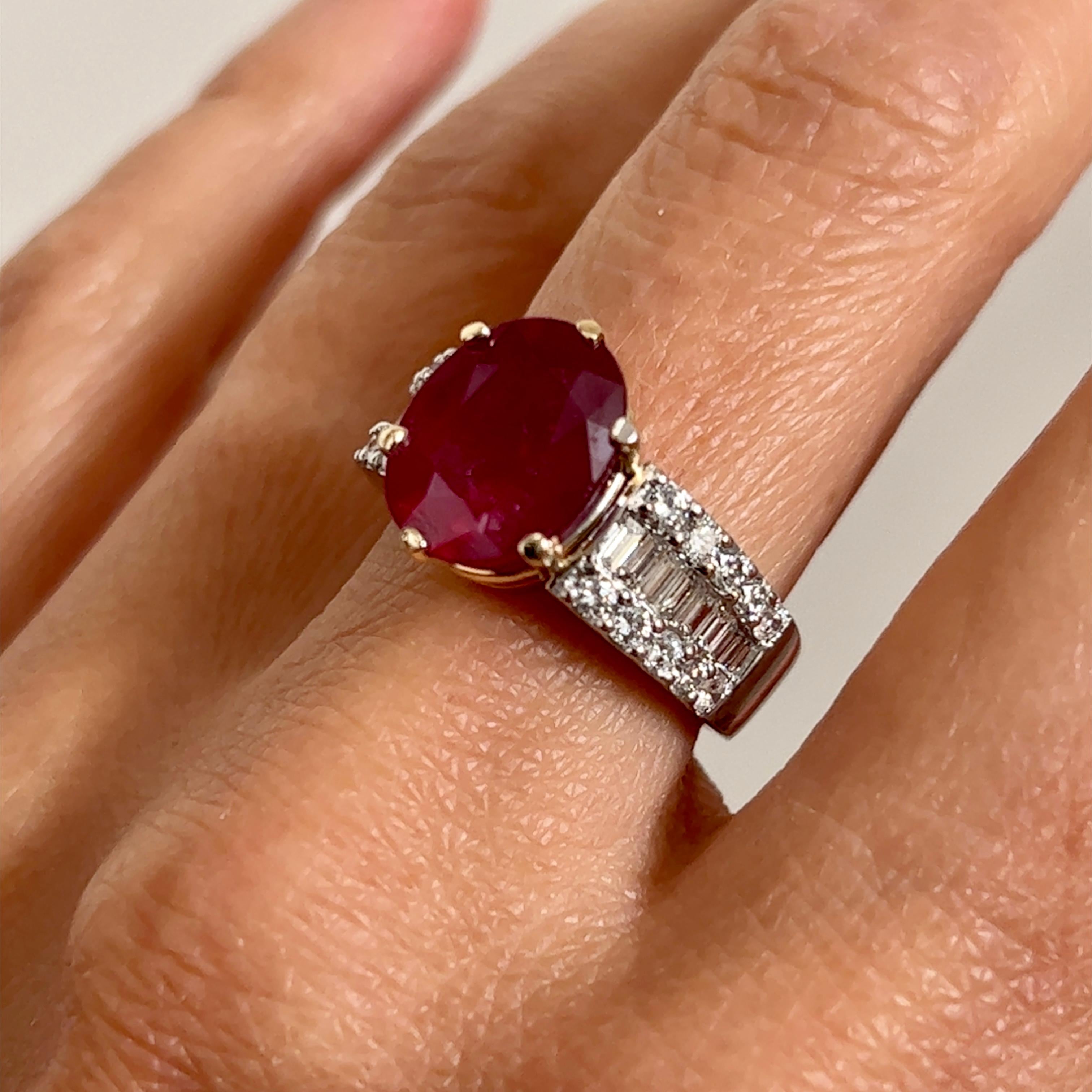 Oval 5.71 Carat Natural Ruby & Diamond Ring in 18K Gold For Sale 4