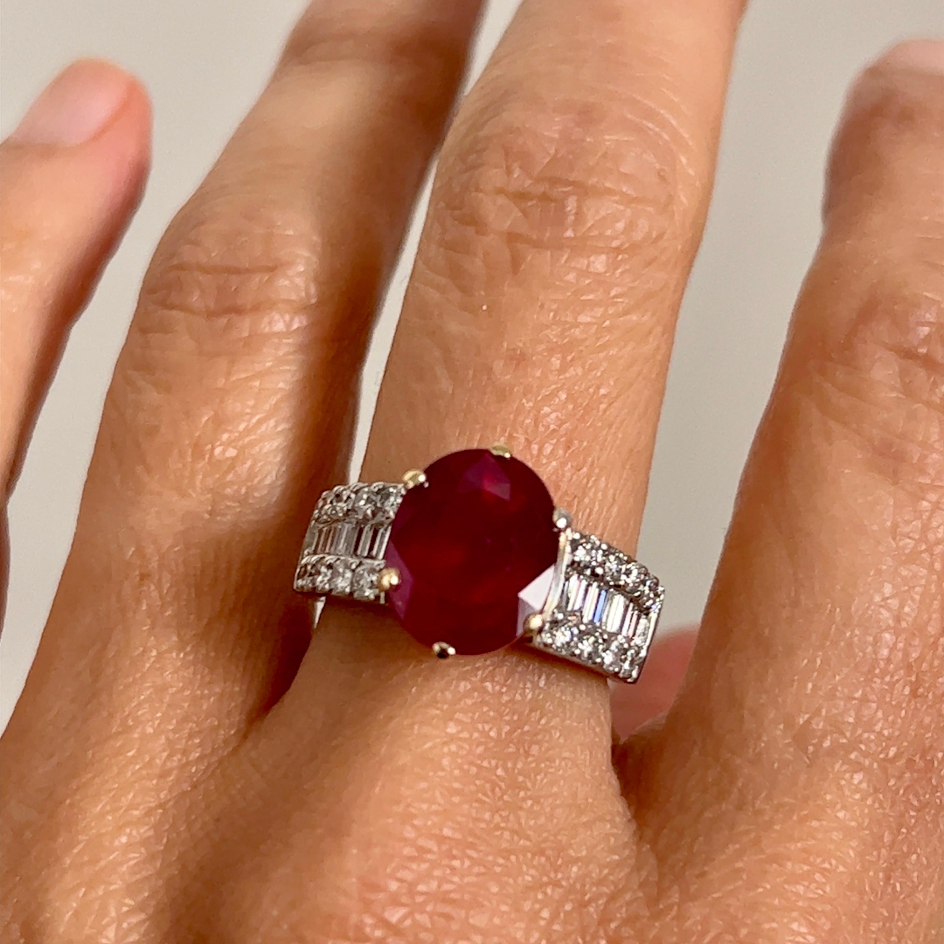 Oval 5.71 Carat Natural Ruby & Diamond Ring in 18K Gold For Sale 5