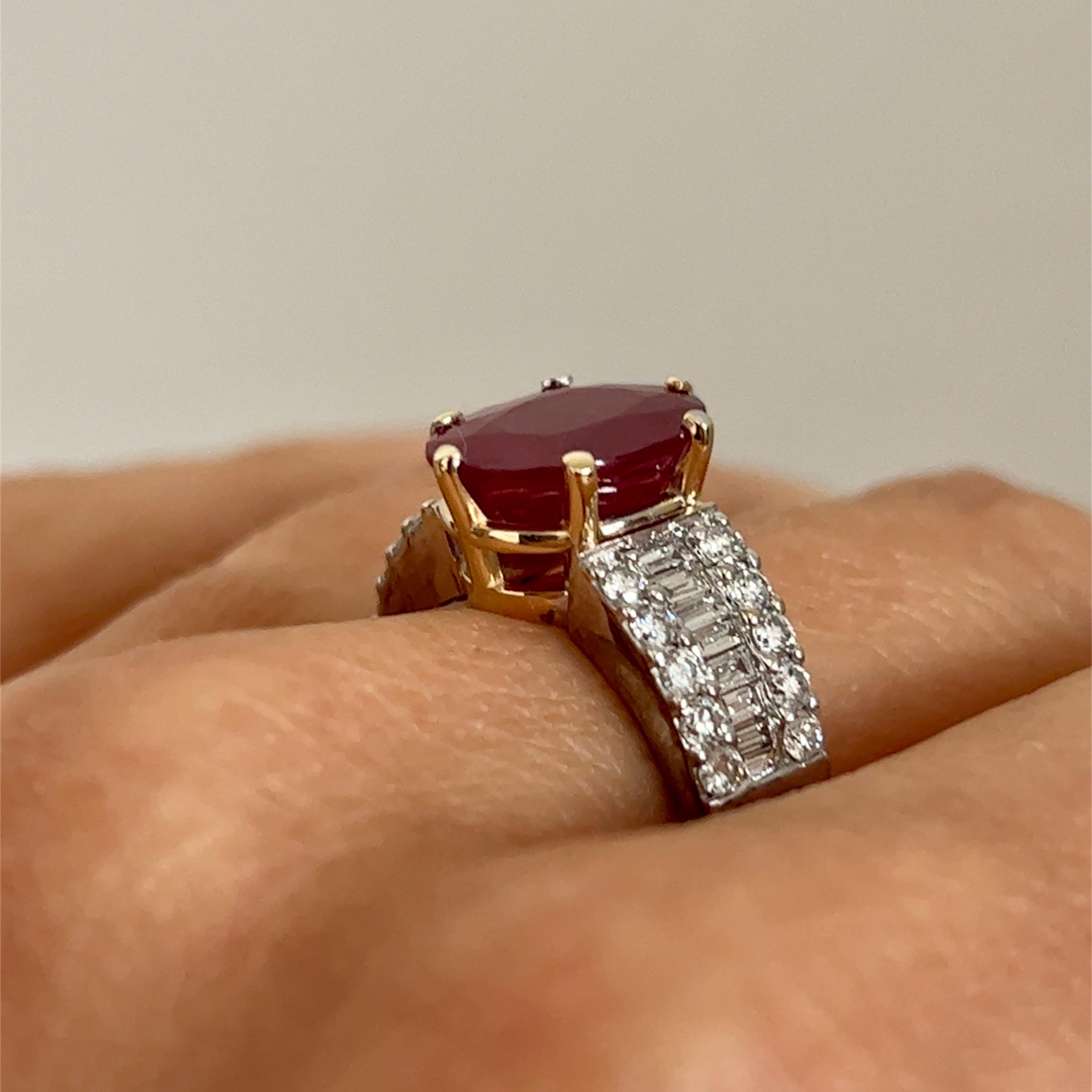 Oval 5.71 Carat Natural Ruby & Diamond Ring in 18K Gold For Sale 2