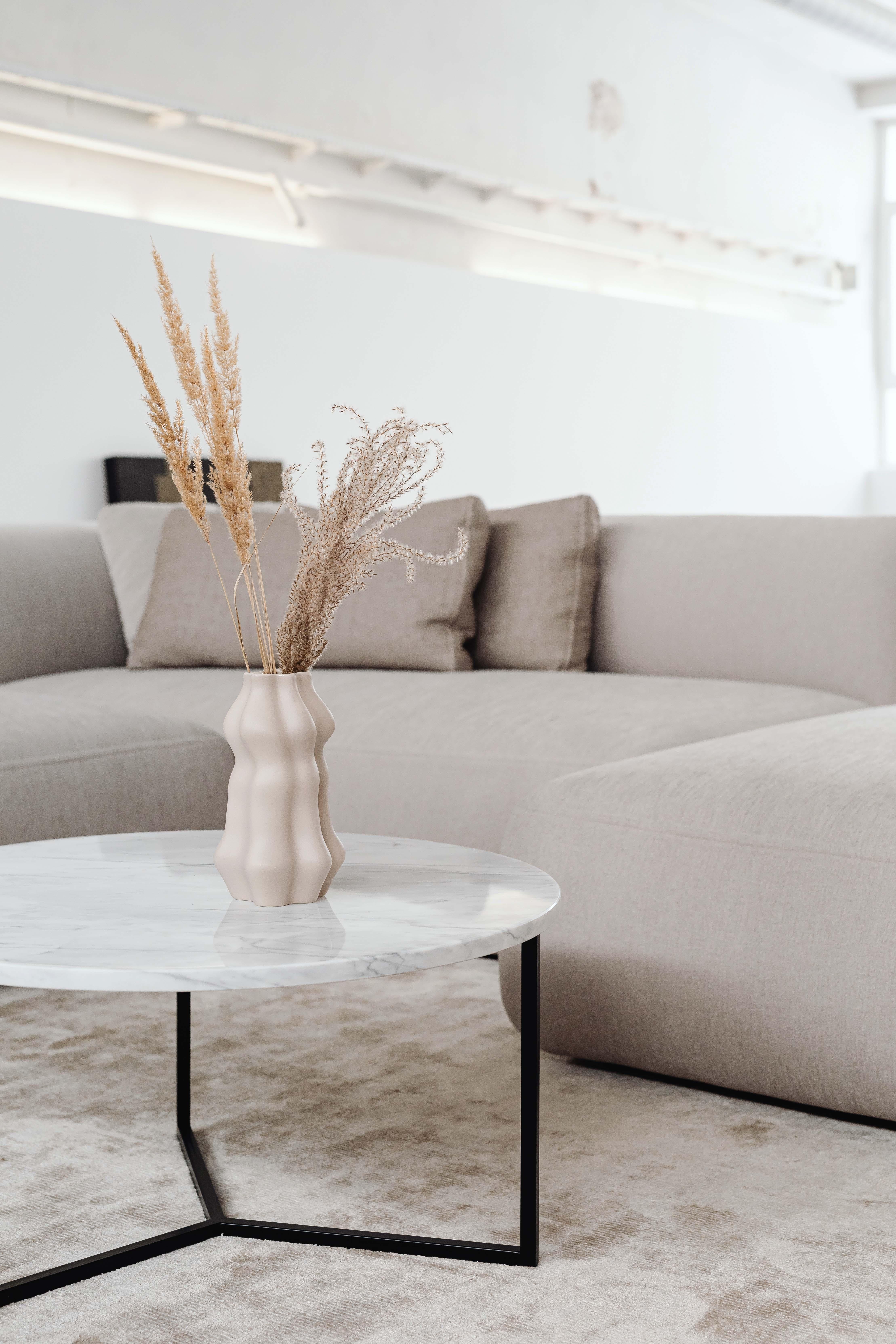 Table basse ovale petite en vente 5