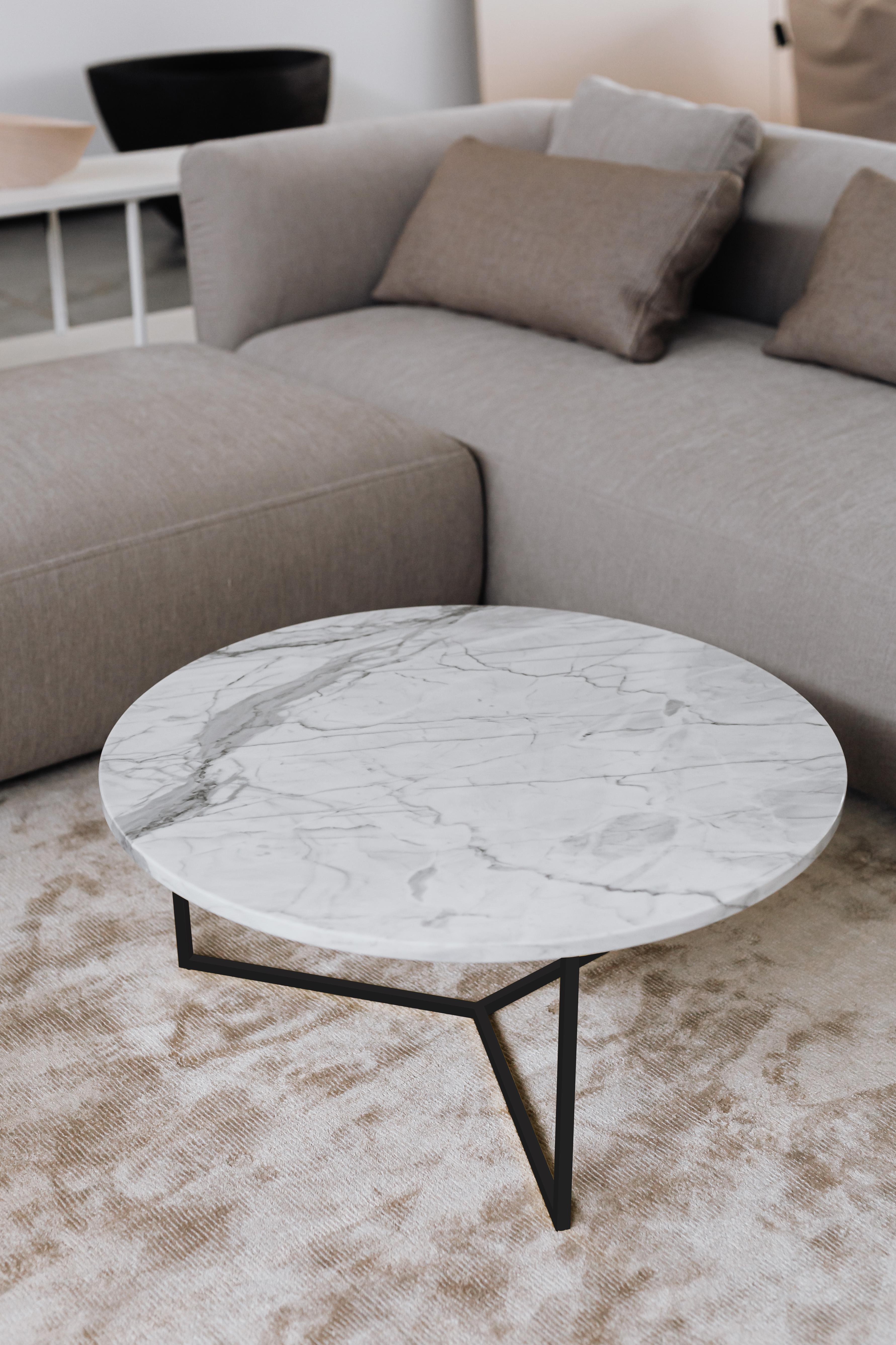 Table basse ovale petite en vente 2