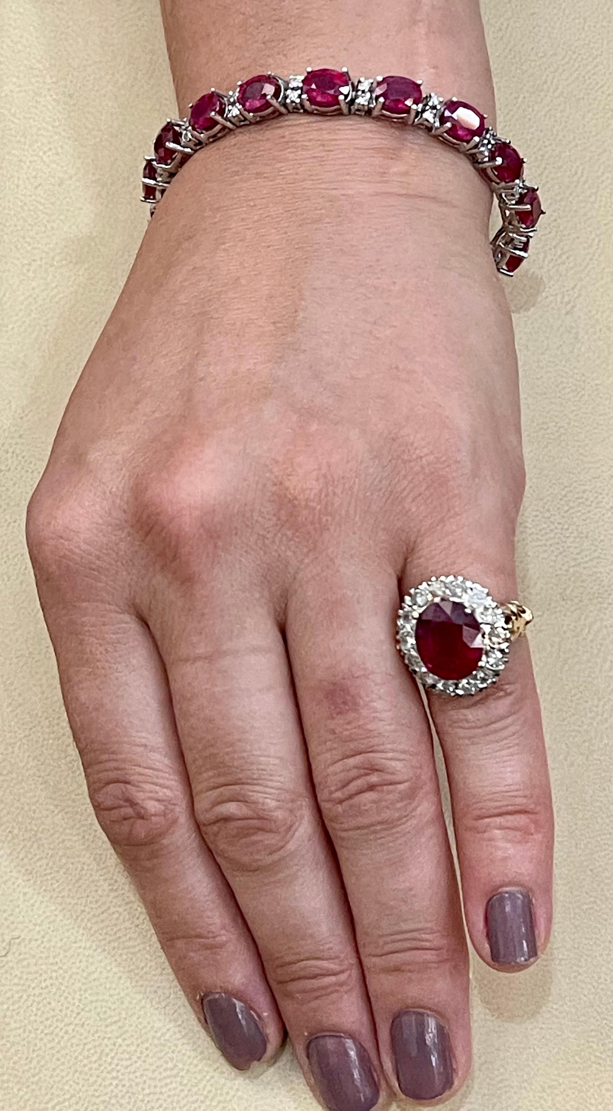 Anillo ovalado de rubí tratado de 8 quilates y diamante de 1 quilate en oro de dos tonos de 14 quilates en venta 1