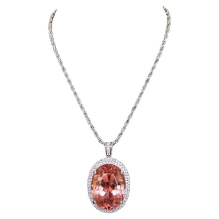 Oval 97.00 Carat Morganite and Diamond 14K White Gold Pendant en venta