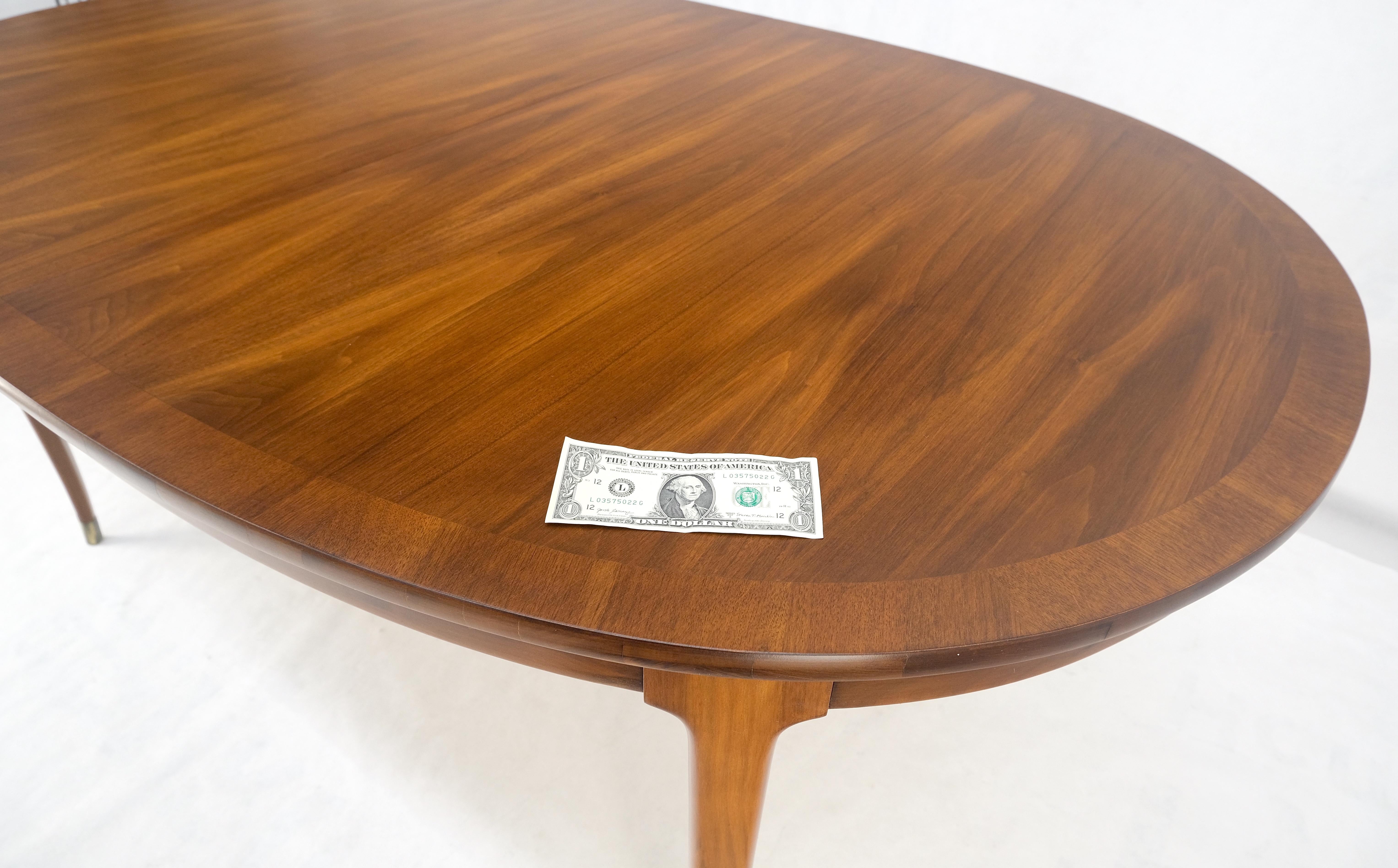Oval American Walnut Mid Century Modern Dining Table on Tapered Leg 2 Leaves For Sale 1