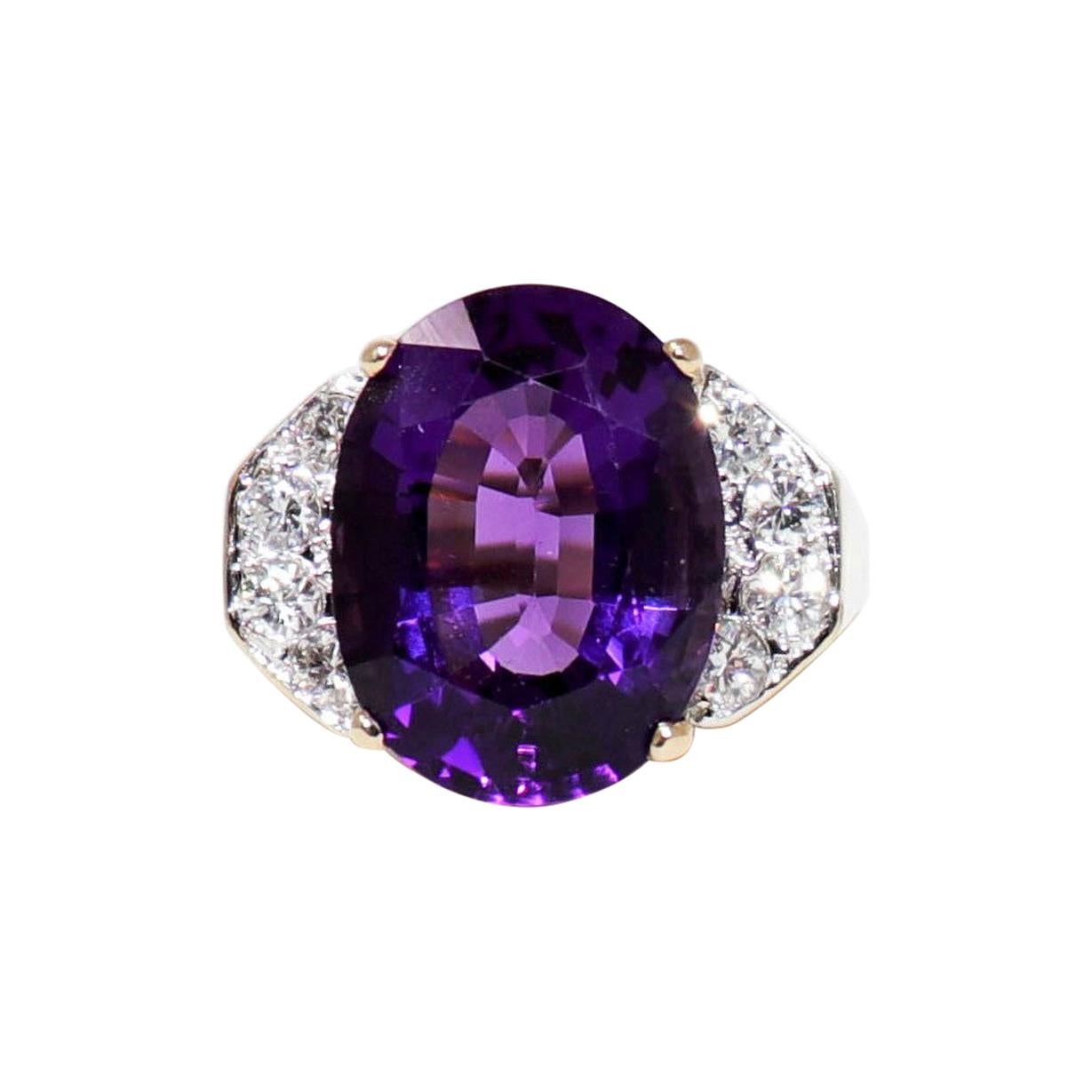Oval Amethyst and Diamond Accent Cocktail Ring 14 Karat Gold 8.91 Carats Total