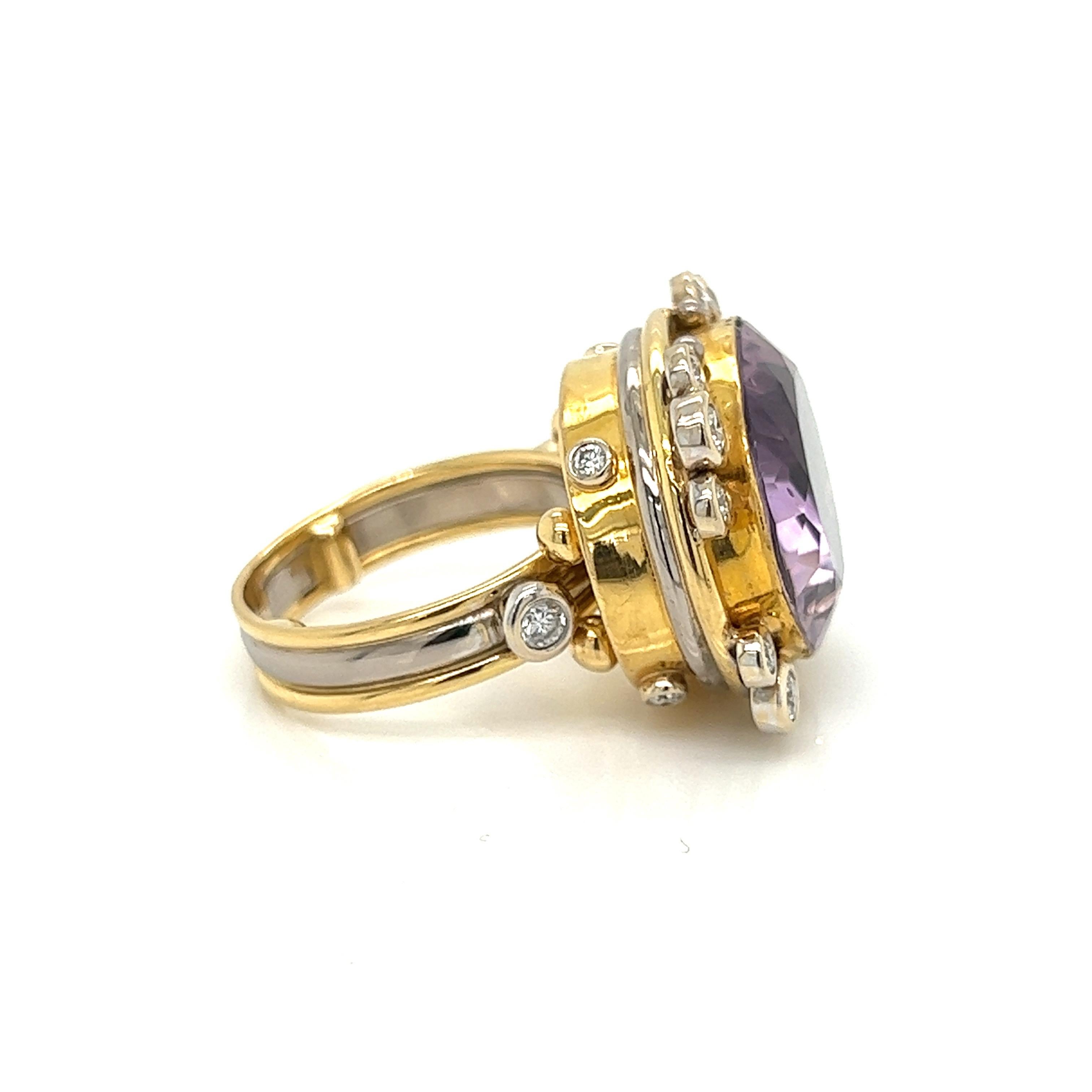 Oval Amethyst, Diamond and 18k Gold Ring In Good Condition For Sale In Derby, NY