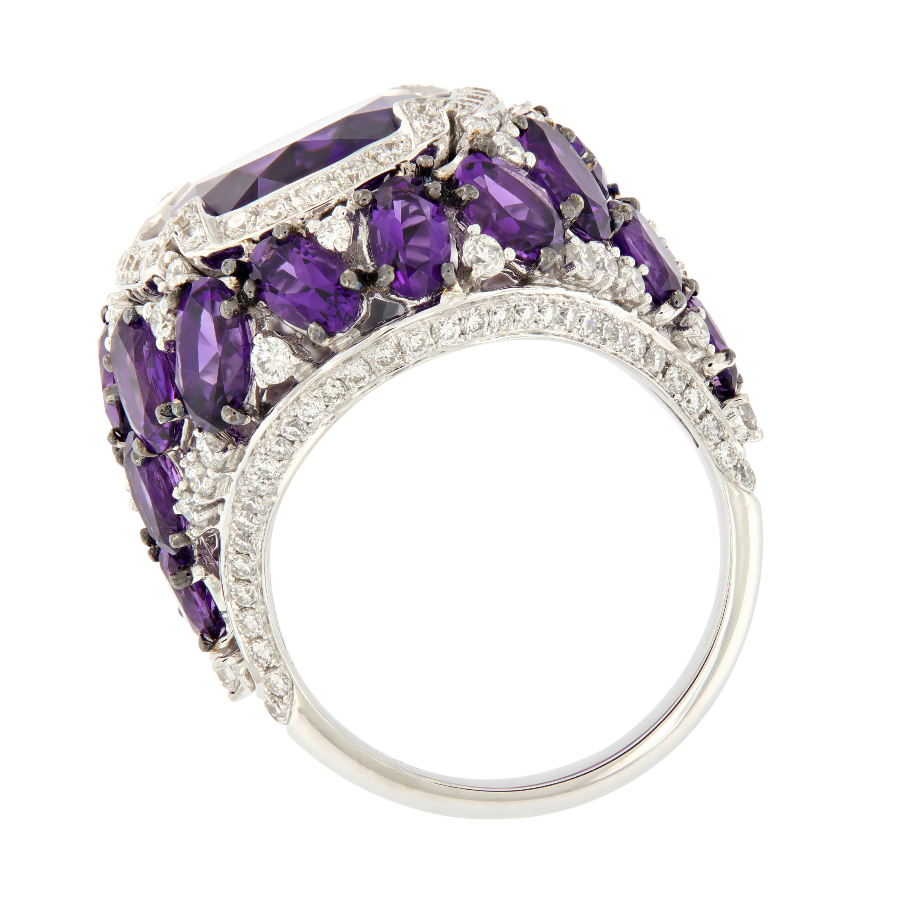 Oval Amethyst Diamond Cocktail Ring In New Condition In Troy, MI