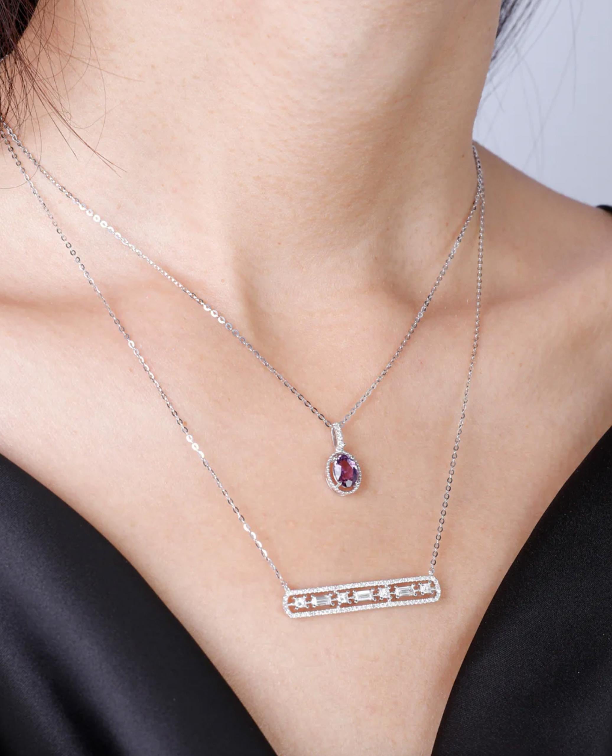 Ovale Amethyst & Diamant-Anhänger-Halskette aus 14K Weißgold im Angebot 1