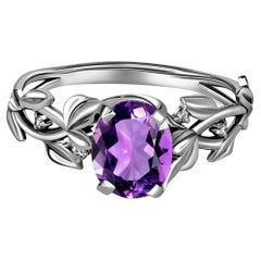 Oval amethyst ring