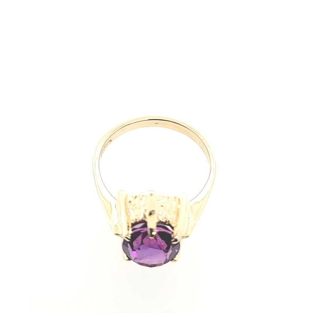 Oval Amethyst Solitaire Cocktail Ring For Sale 1