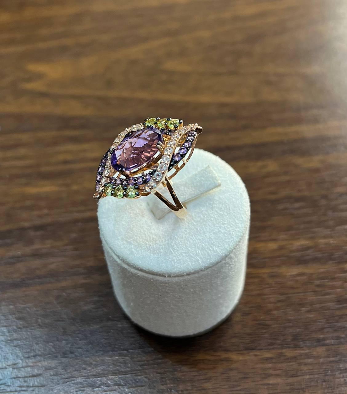 Pear Cut Oval Amethyst Stone Purple Green and White Stone Halo Ring Pendant Necklace Set For Sale
