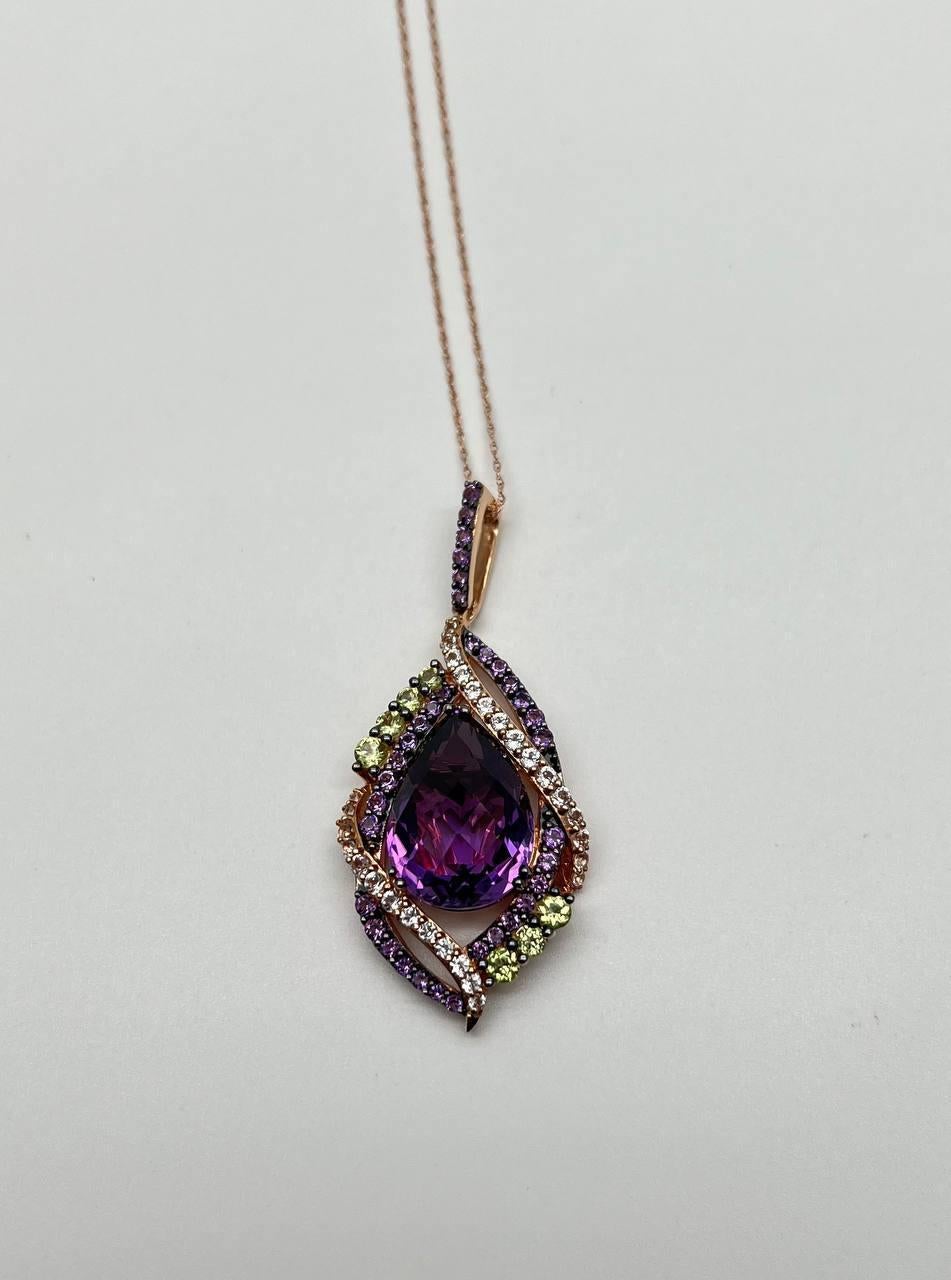 Oval Amethyst Stone Purple Green and White Stone Halo Ring Pendant Necklace Set For Sale 2