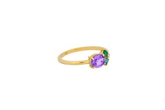 Oval amethyst, tsavorite and diamonds ring