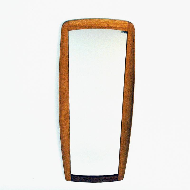 Swedish Oval and Curved Oak Mirror Luxus by Uno & Östen Kristiansson, 1960s, Sweden