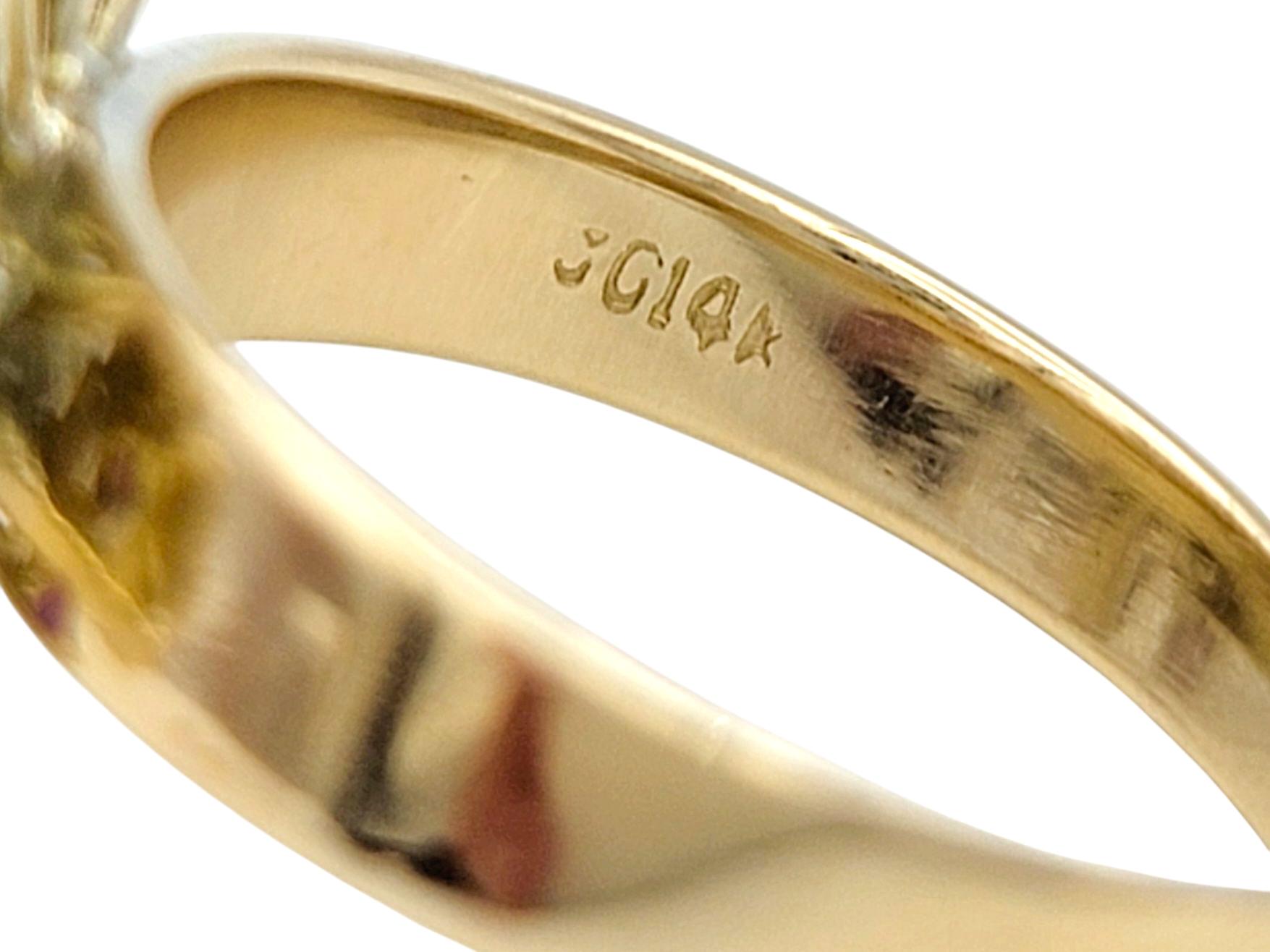 Bague cocktail grappe de grenats taille ovale et ronde en or jaune 14 carats en vente 4