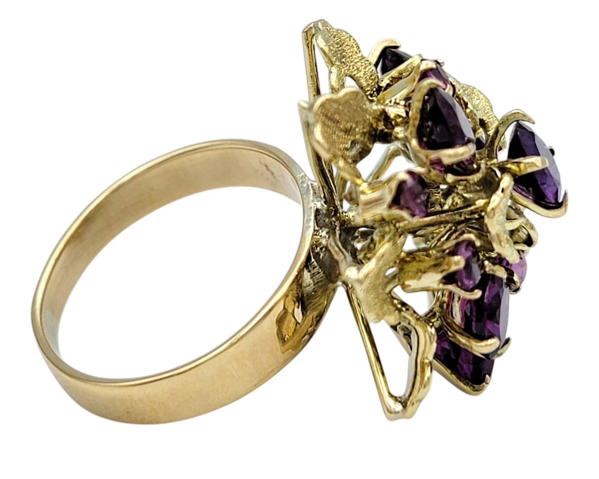 Bague cocktail grappe de grenats taille ovale et ronde en or jaune 14 carats Pour femmes en vente