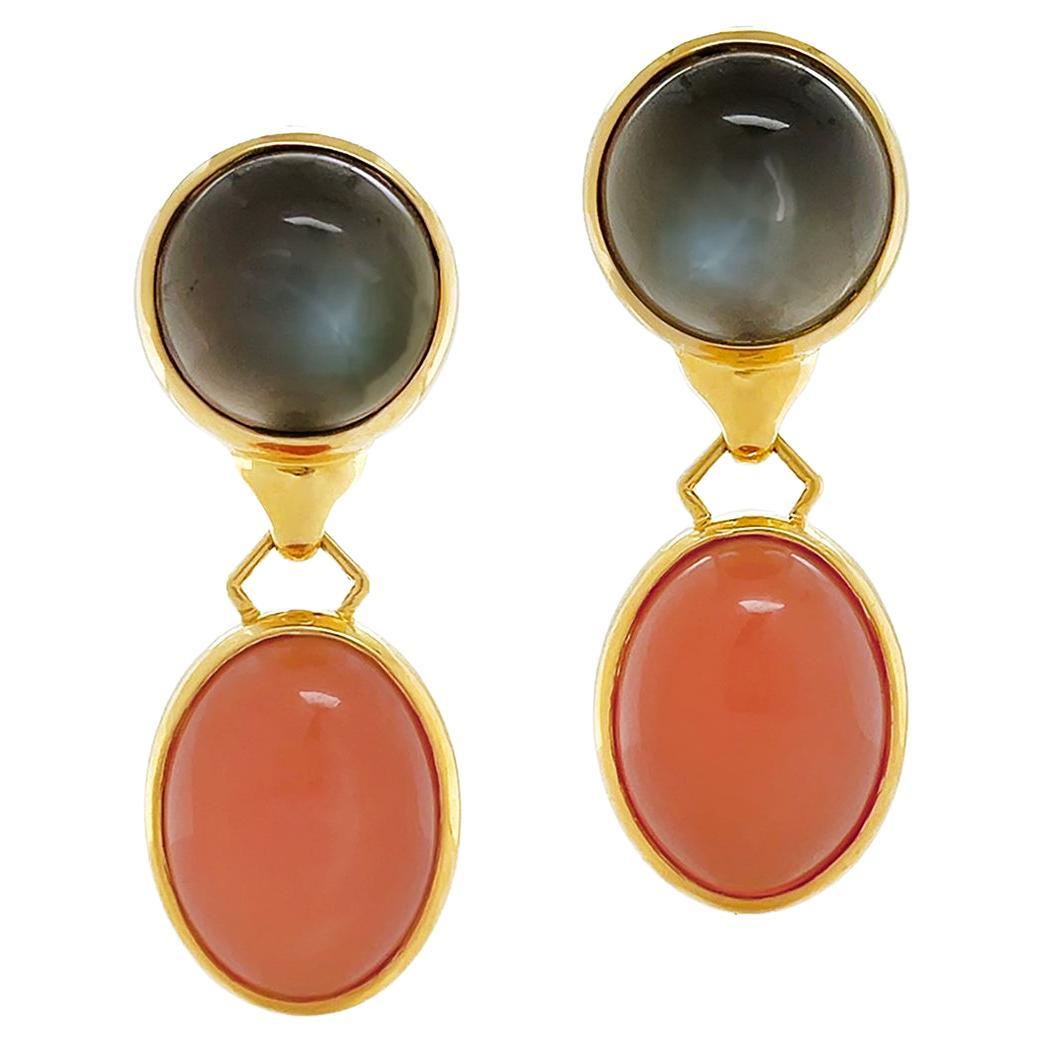 18K Yellow Gold Grey and Peach Moonstone Drop Earrings For Sale