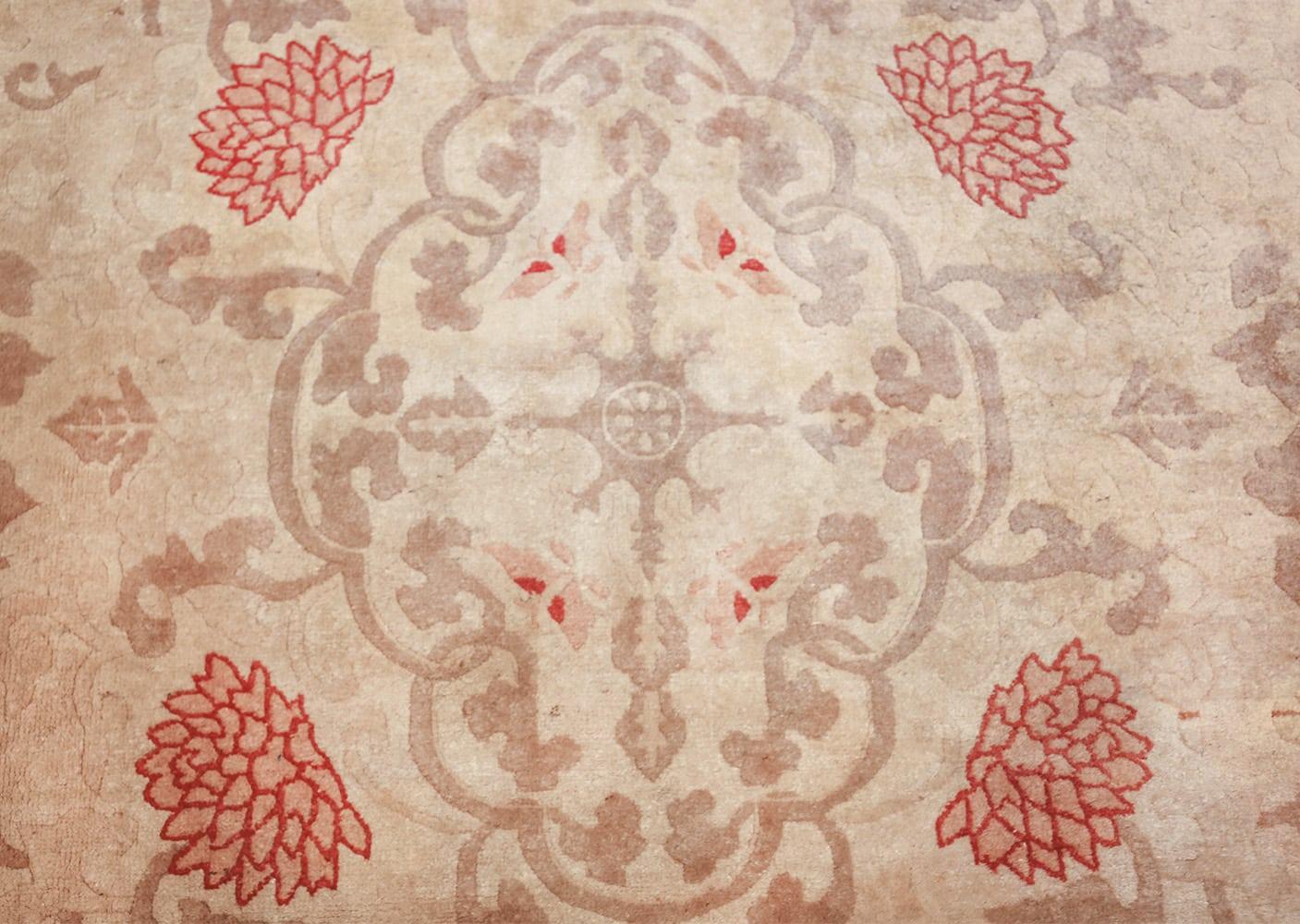 Wool Antique Ivory Cloud Band Background Chinese Rug. 9 ft x 11 ft 7 in  For Sale