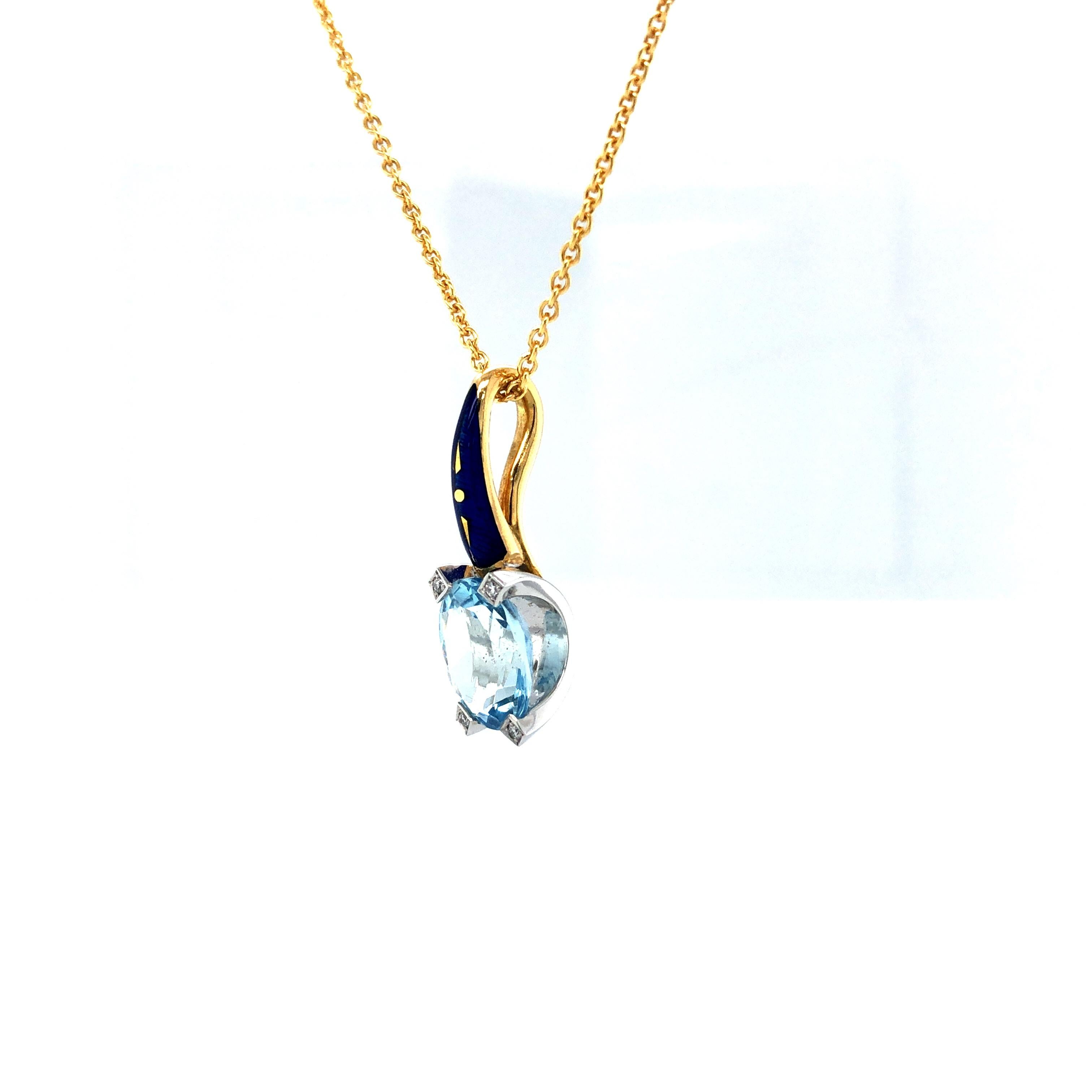 Victor Mayer pendant 18k yellow gold white gold, Cocktail collection, dark blue vitreous enamel, 5 diamonds 0.03 ct G VS brilliant cut, Aquamarine

About the creator Victor Mayer
Victor Mayer is internationally renowned for elegant timeless designs