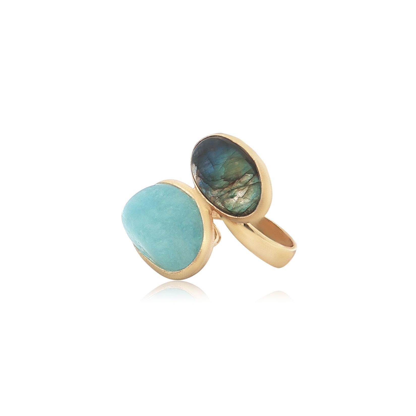 Taglio ovale Anello con gemma ovale di acquamarina labradorite placcato oro con fascia regolabile in vendita