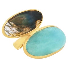 Anello con gemma ovale di acquamarina labradorite placcato oro con fascia regolabile