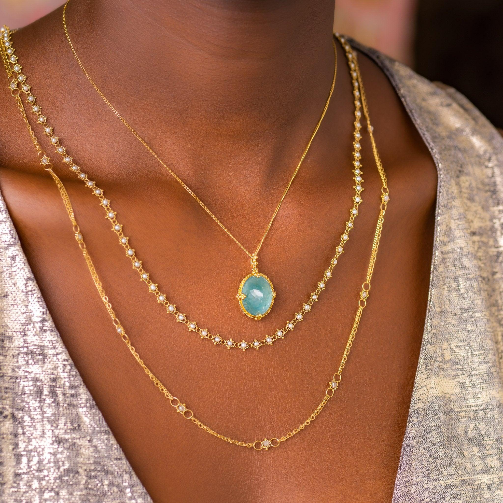 Ovale Aquamarin-Halskette für Damen oder Herren im Angebot