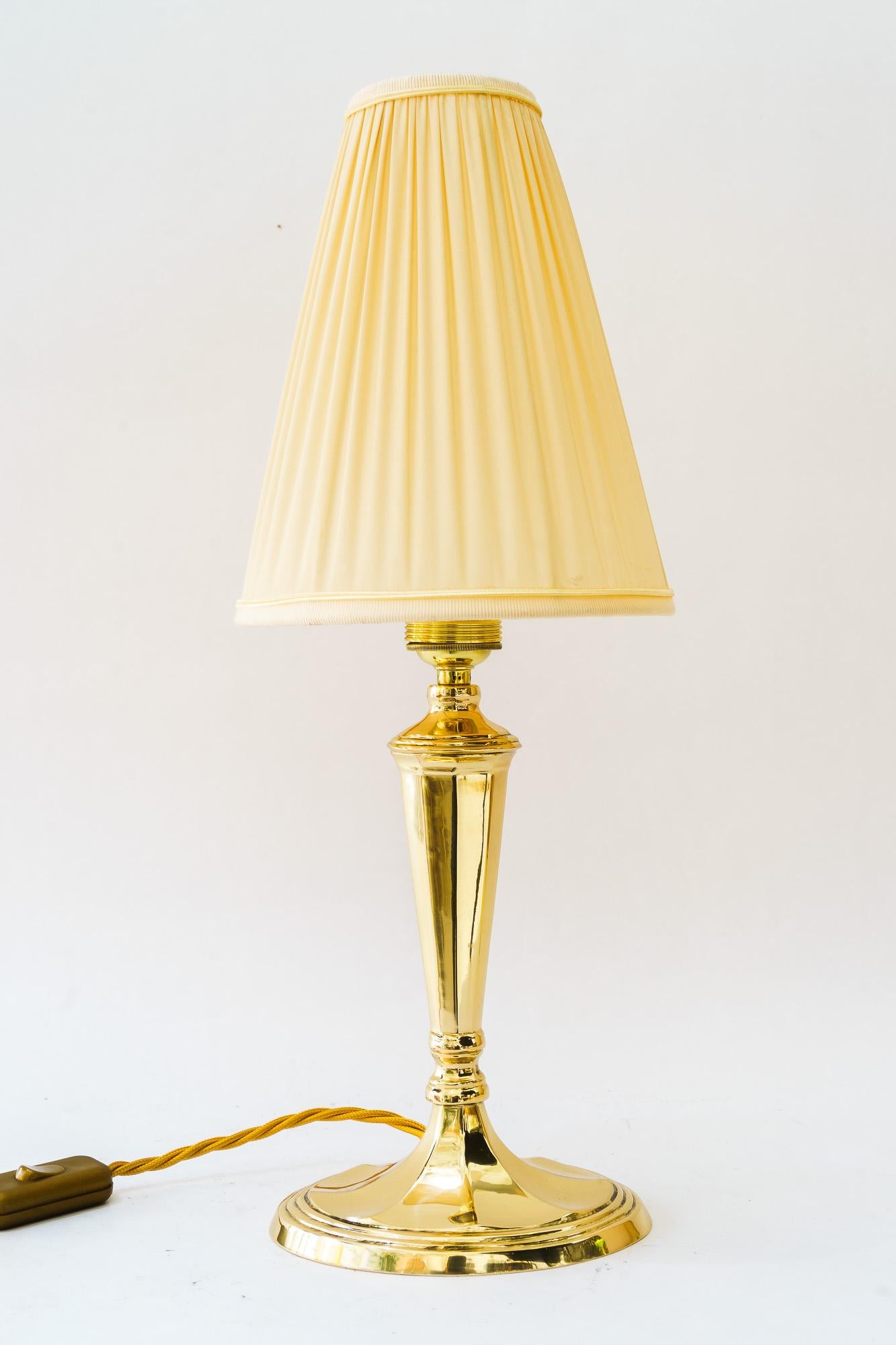 Lacquered Oval Art Deco table lamp vienna around 1920s For Sale