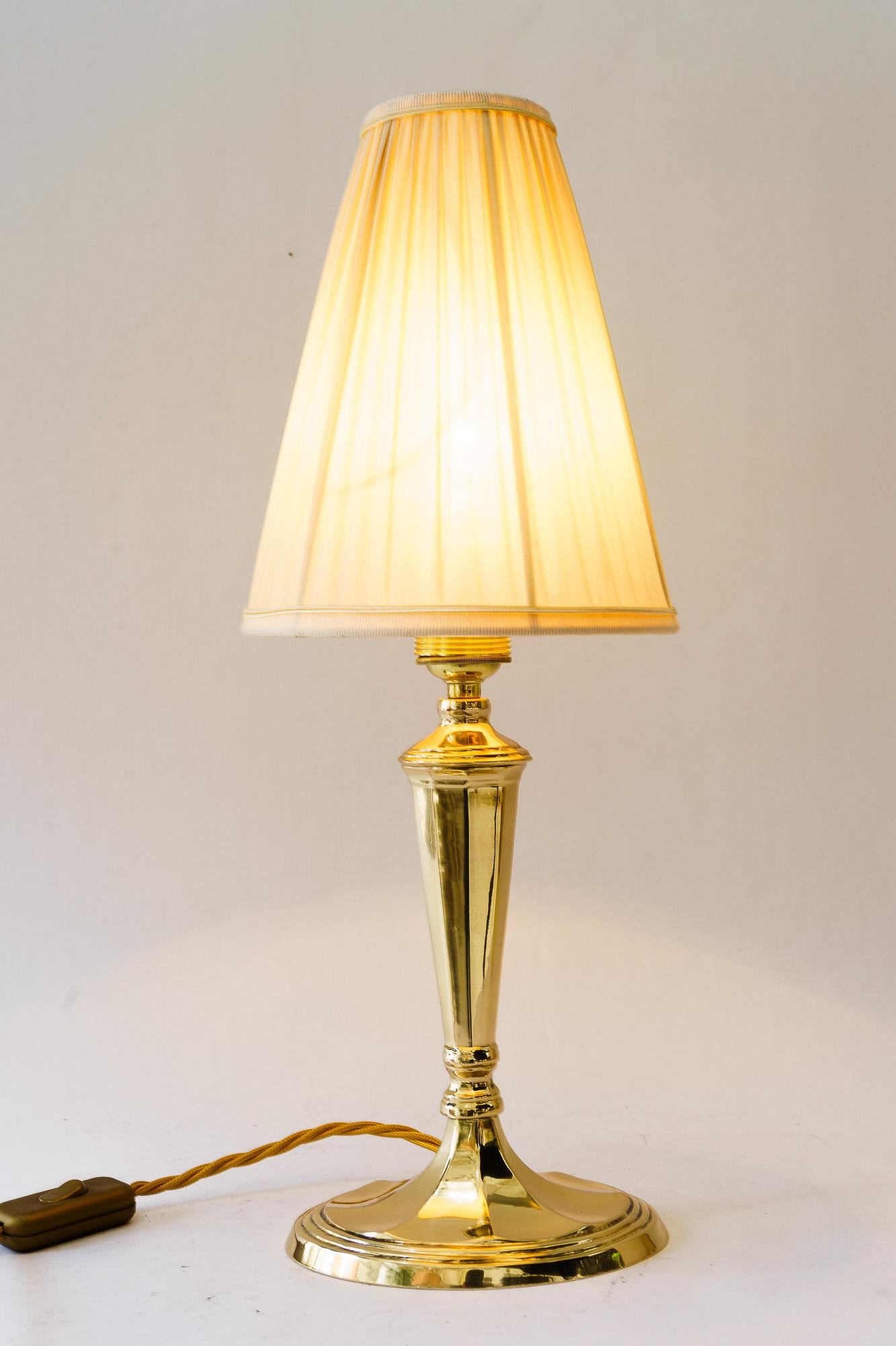 Oval Art Deco table lamp vienna around 1920s For Sale 1