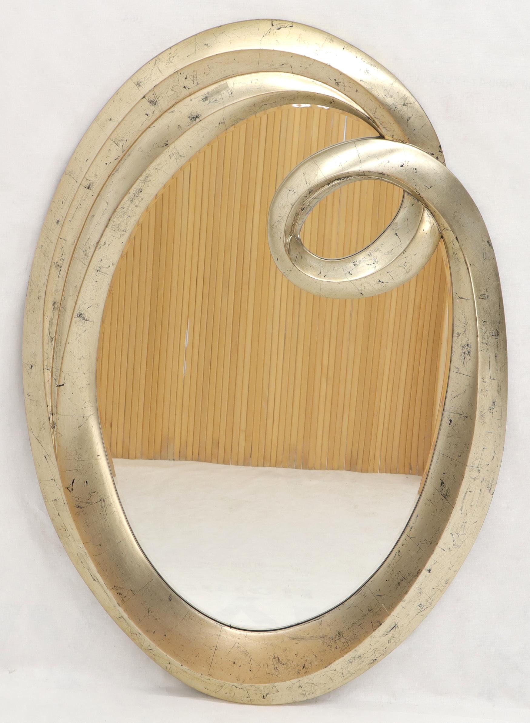 Ovaler Spiegel im Jugendstil mit Blattsilber (Art nouveau) im Angebot