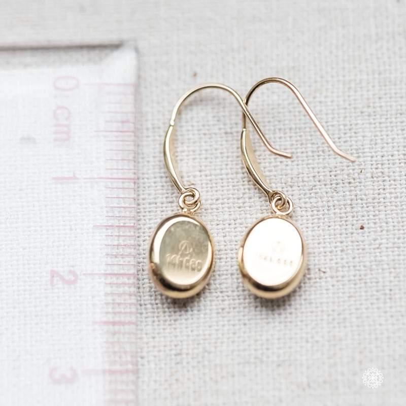 Oval Australian Doublet Opal Drop Earrings 14k Yellow Gold In New Condition In Suwanee, GA
