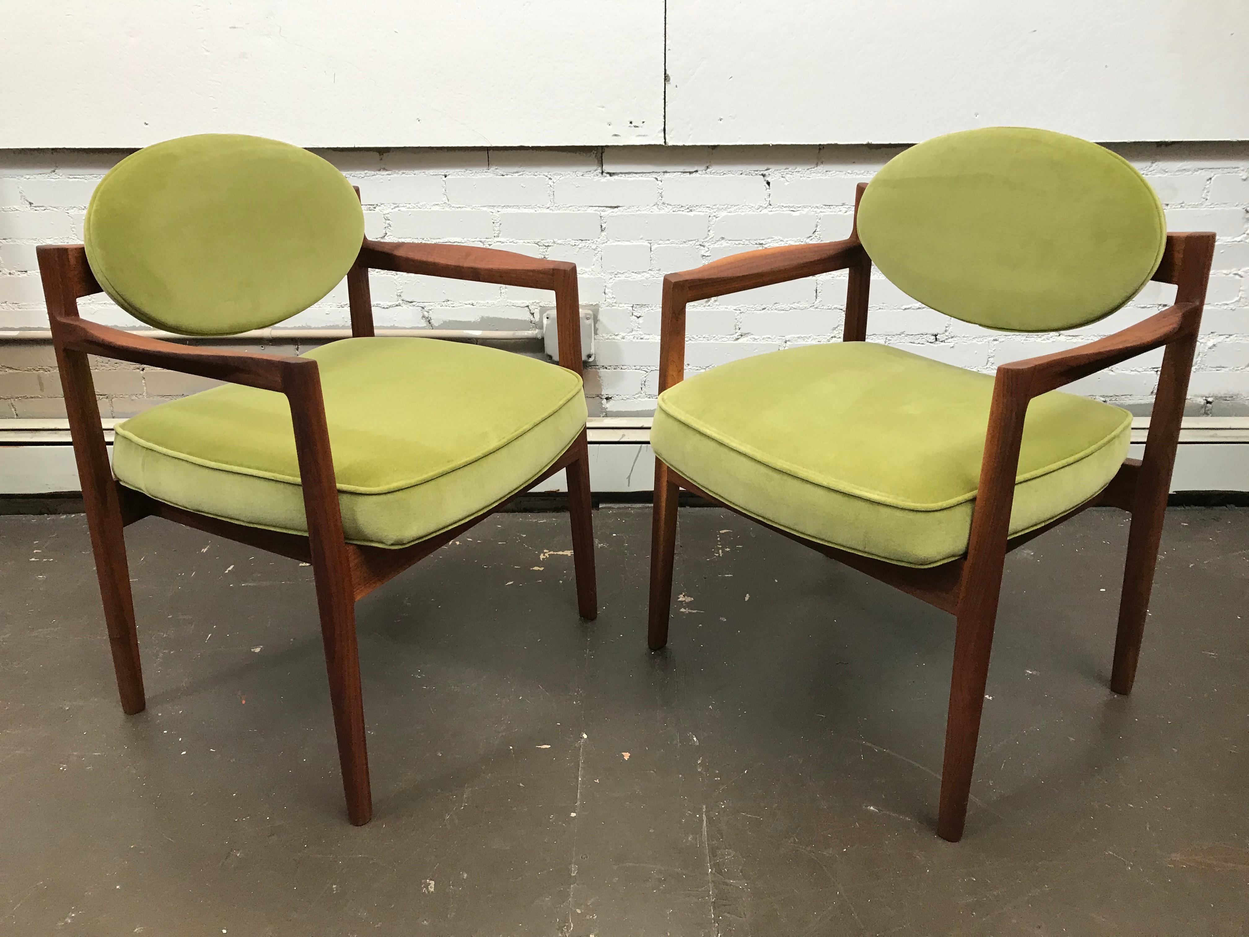 Mid-20th Century Mid Century Modern Armchairs 'Oval-Back' by Jens Risom 