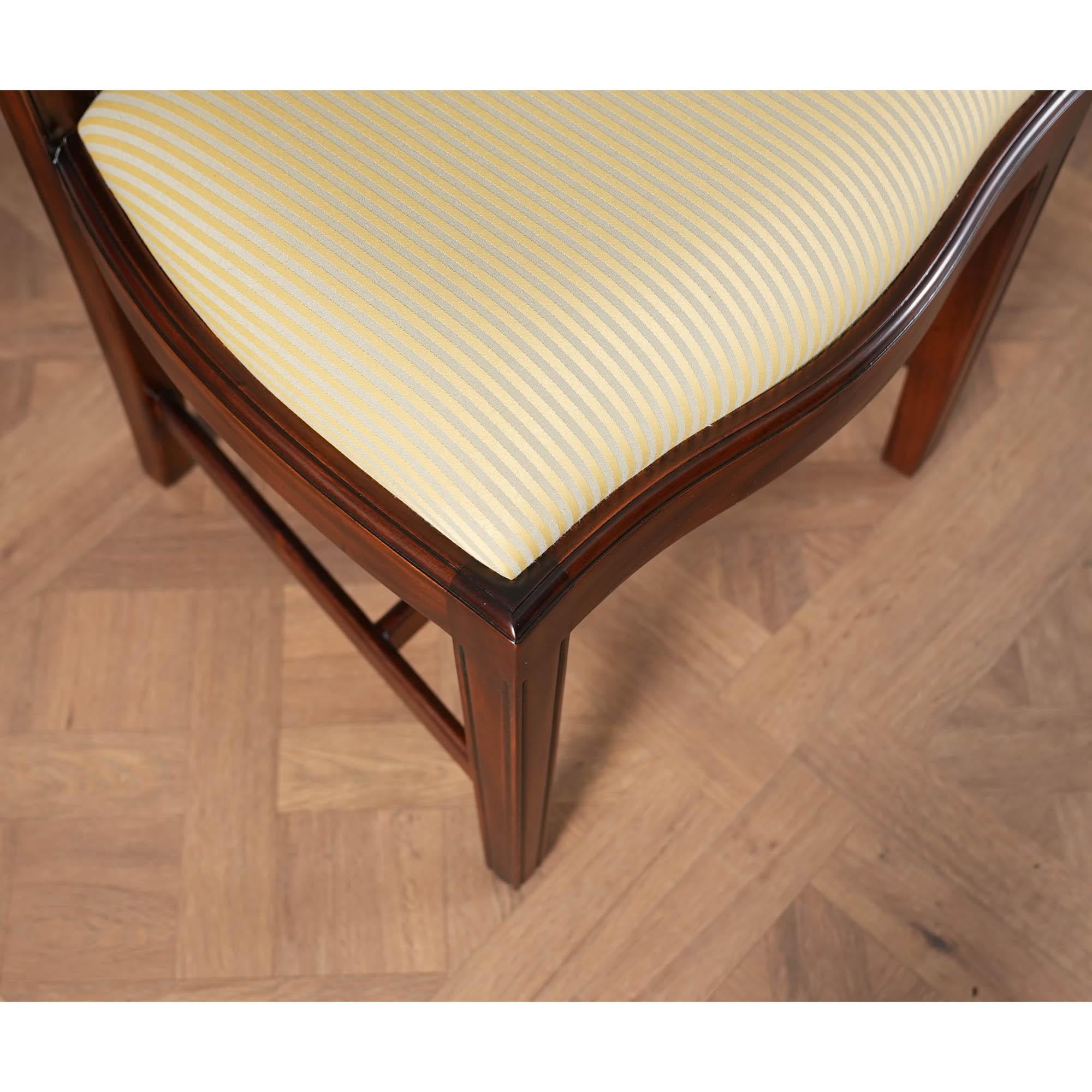 Sedie con schienale ovale intarsiato, set da 10 in vendita 7