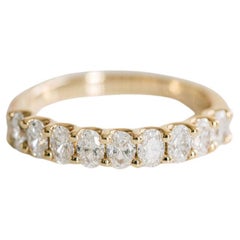 Oval Band Brilliant White 14K White Gold Refined Light Collector-Grade