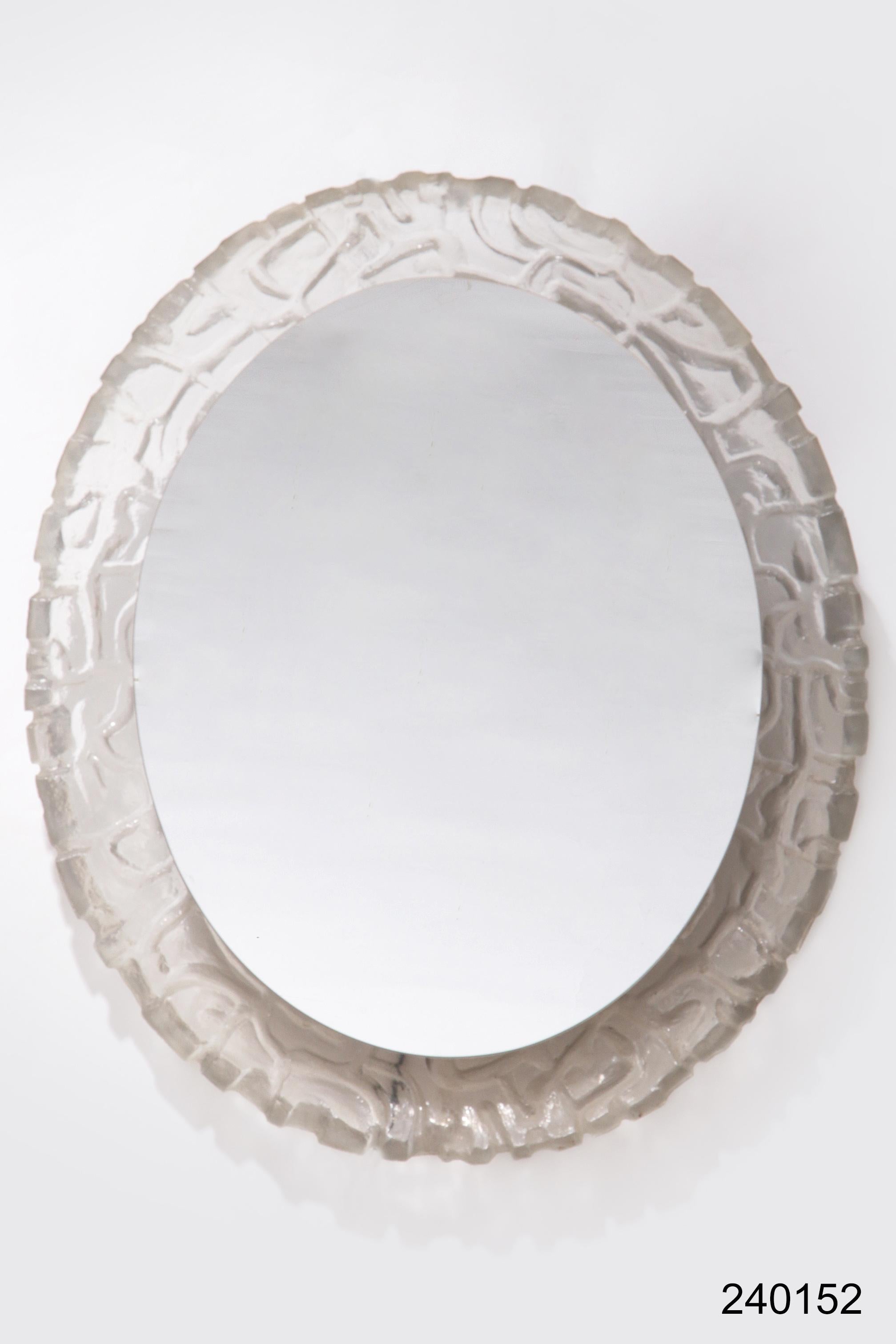 Specchio da parete ovale per bagno con illuminazione e bordo in plexiglass - Hillebrand in vendita 4