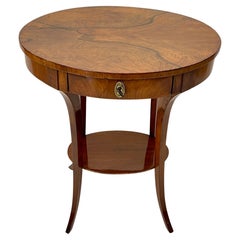 Mesa auxiliar ovalada Biedermeier, nogal, latón, sur de Alemania circa 1820