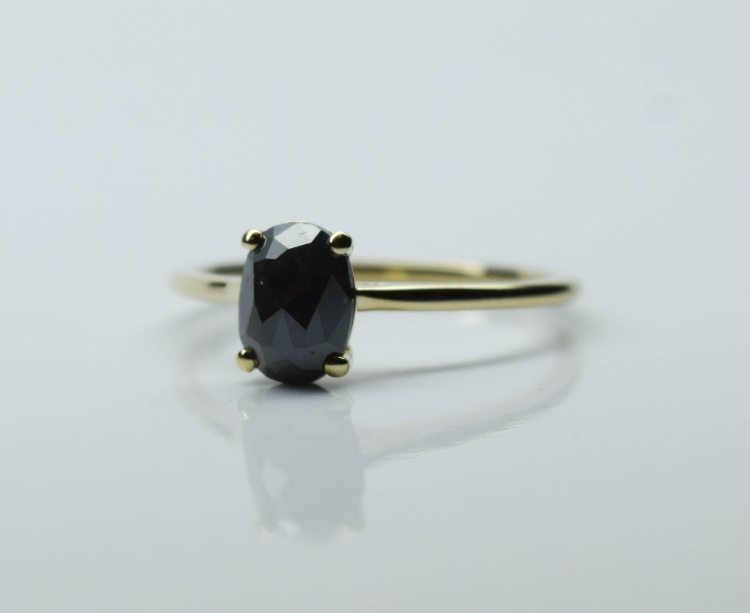 Oval black diamond ring 14KT yellow gold signet solitaire ring For Sale 3