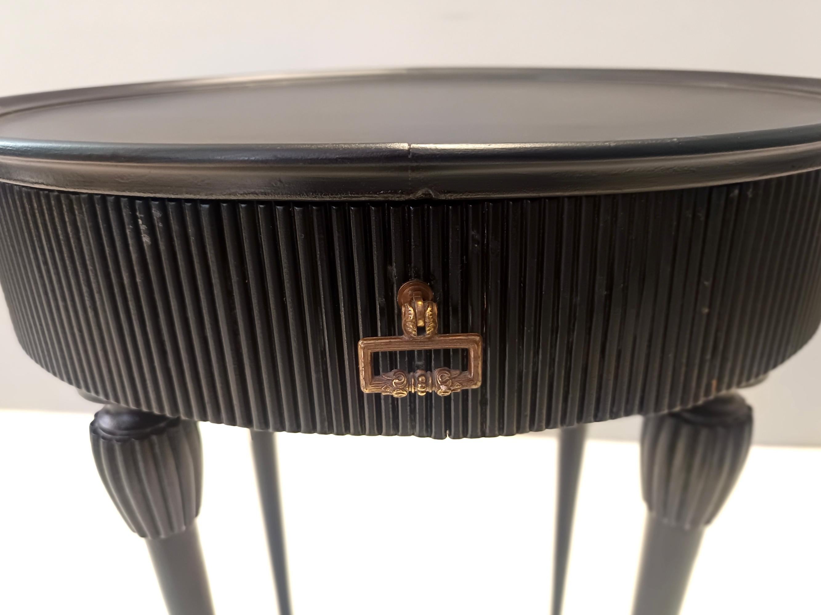 Oval Black Ebonized Beech Side Table / Nightstand, Italy For Sale 6