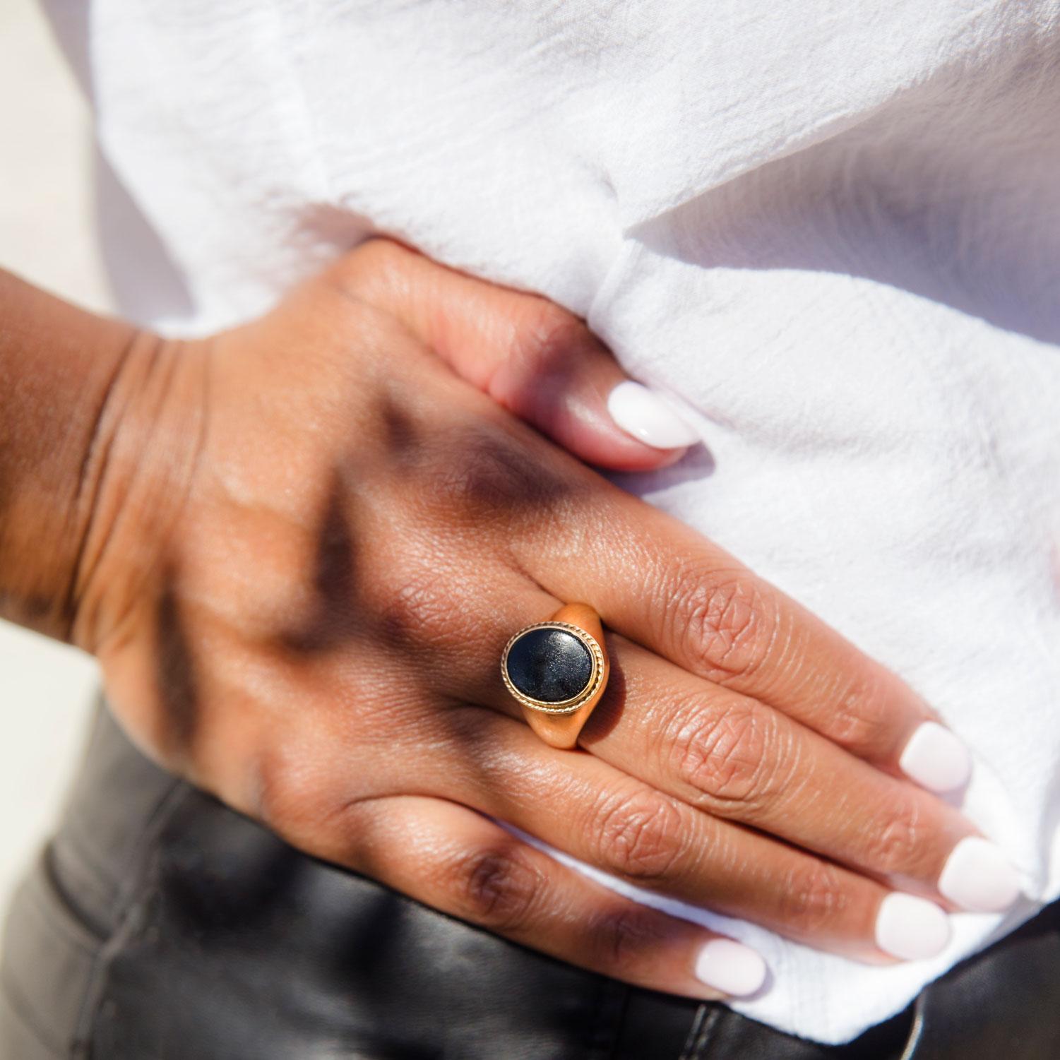 Women's or Men's Oval Black Onyx 9 Carat Yellow Gold Mens Vintage Dome Signet Ring