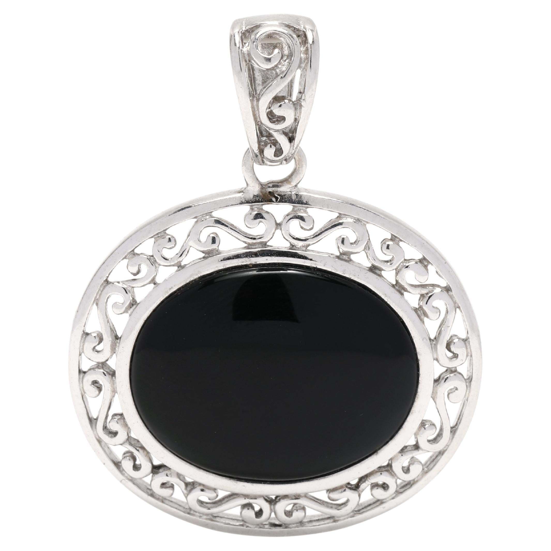 Oval Black Onyx Filigree Pendant, Sterling Silver, Vintage For Sale