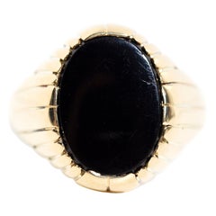 Ovaler ovaler schwarzer Onyx Vintage Herren Kuppel Siegelring aus 9 Karat Gelbgold