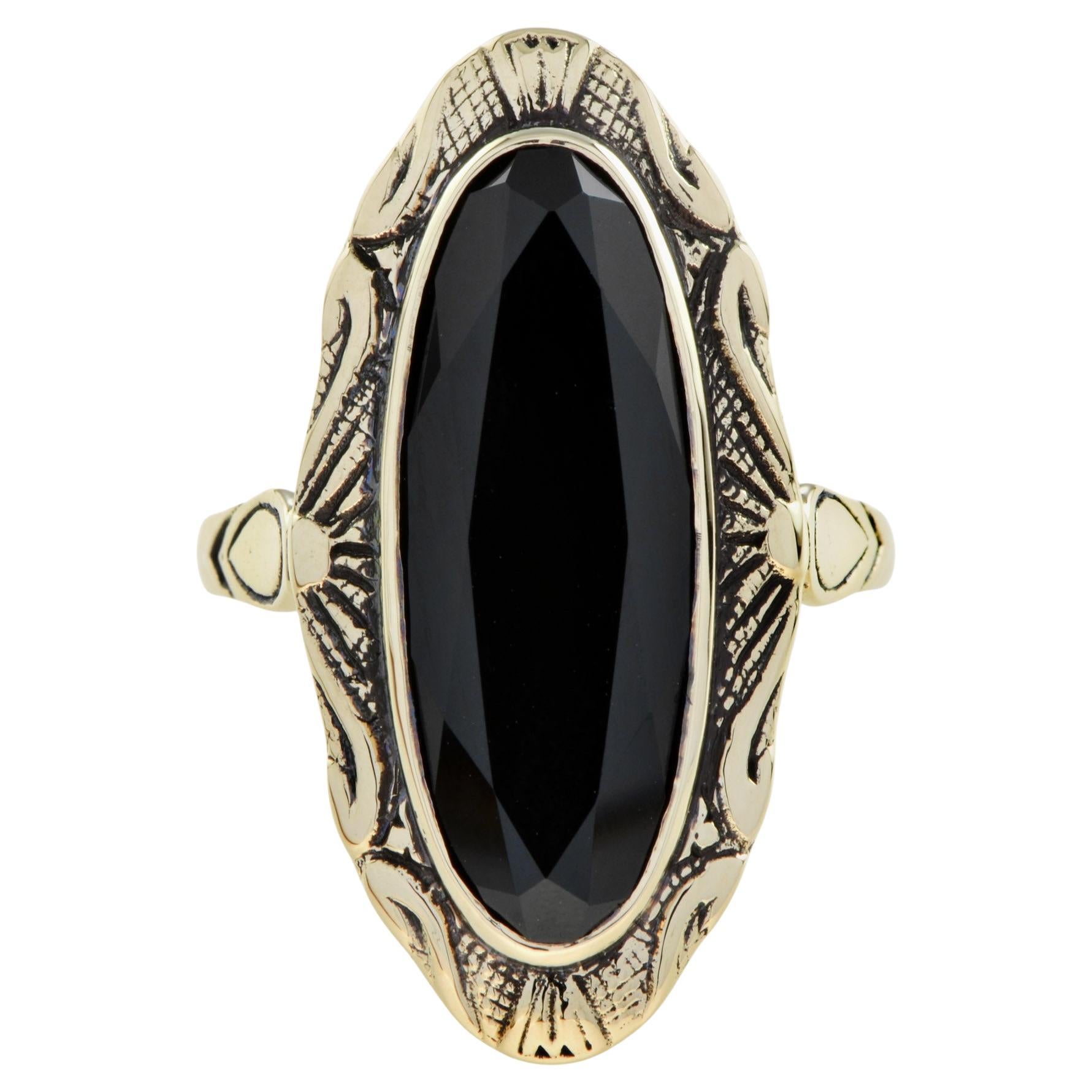 Oval Black Onyx Vintage Style Cocktail 9K Yellow Gold Ring For Sale